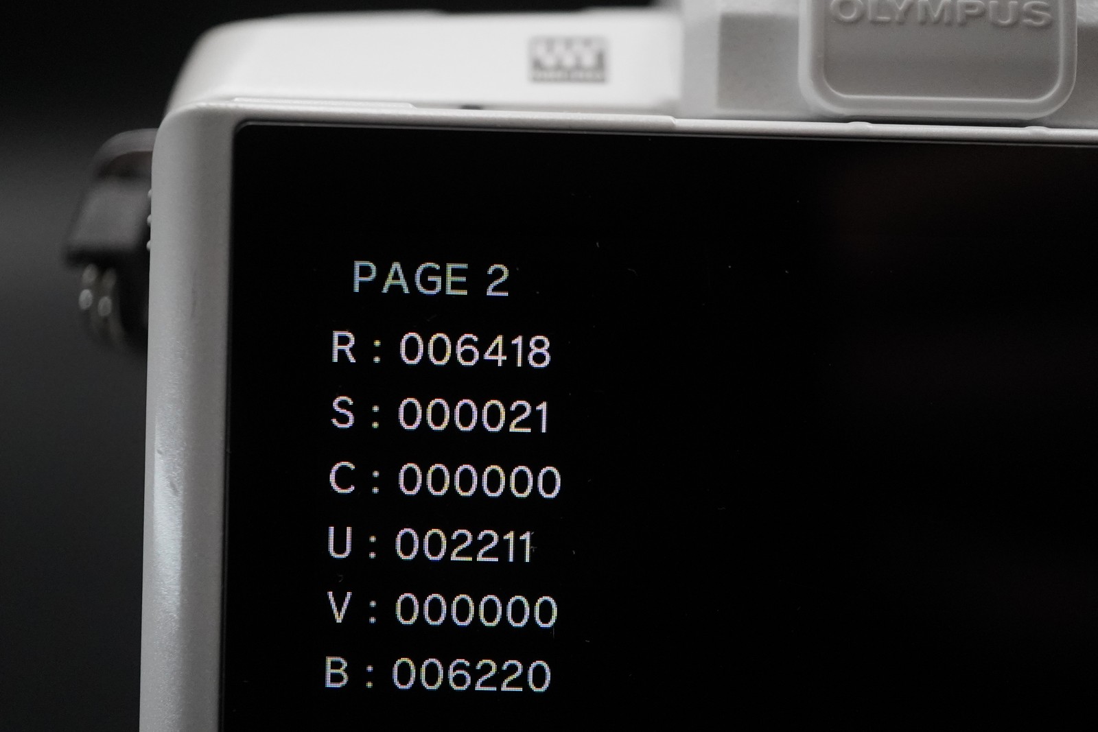 [1 Yr Warranty] Olympus PEN E-PL7 Digital Camera White with 14-42mm Lens 7161