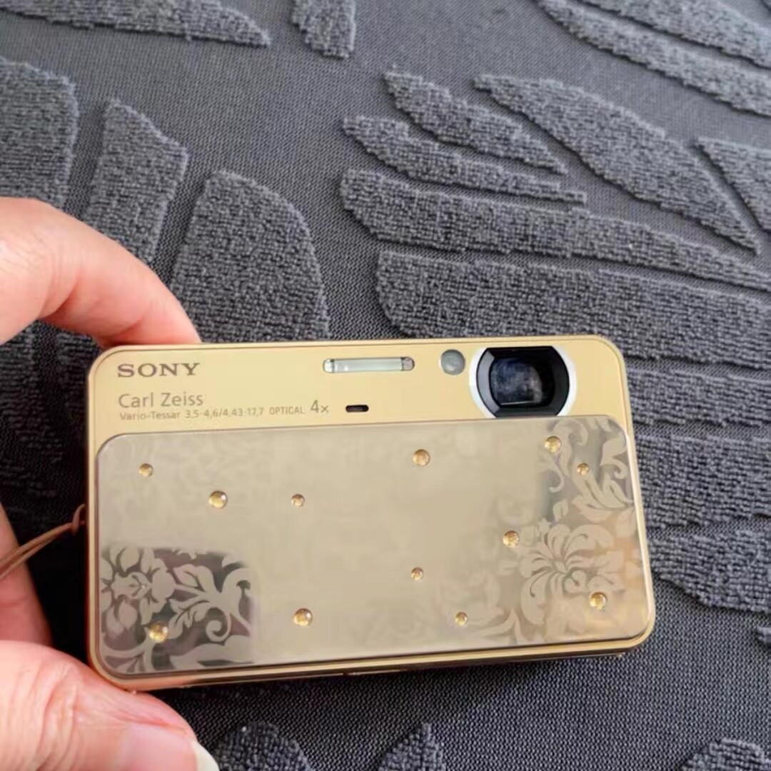 SONY Cyber Shot DSC-T99D 14.1MP CCD Vintage Digital Camera – 90% new-Gold