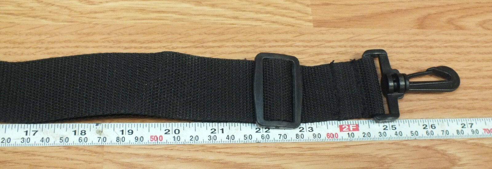 Unbranded / Generic Solid Black Clip On Adjustable Camera Strap Only **READ**