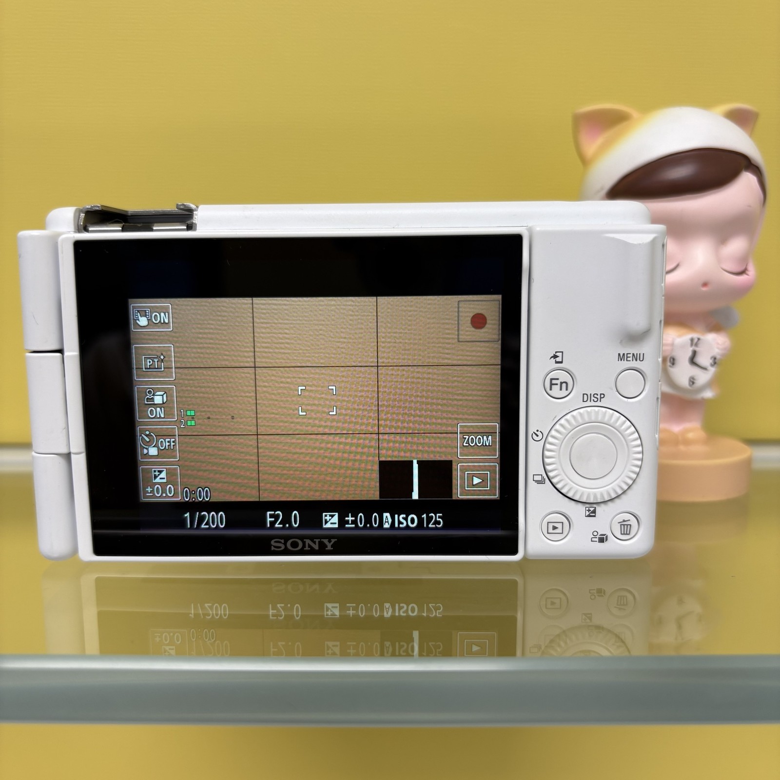 Sony ZV-1F Vlog Camera for Content Creators and Vloggers 95% New