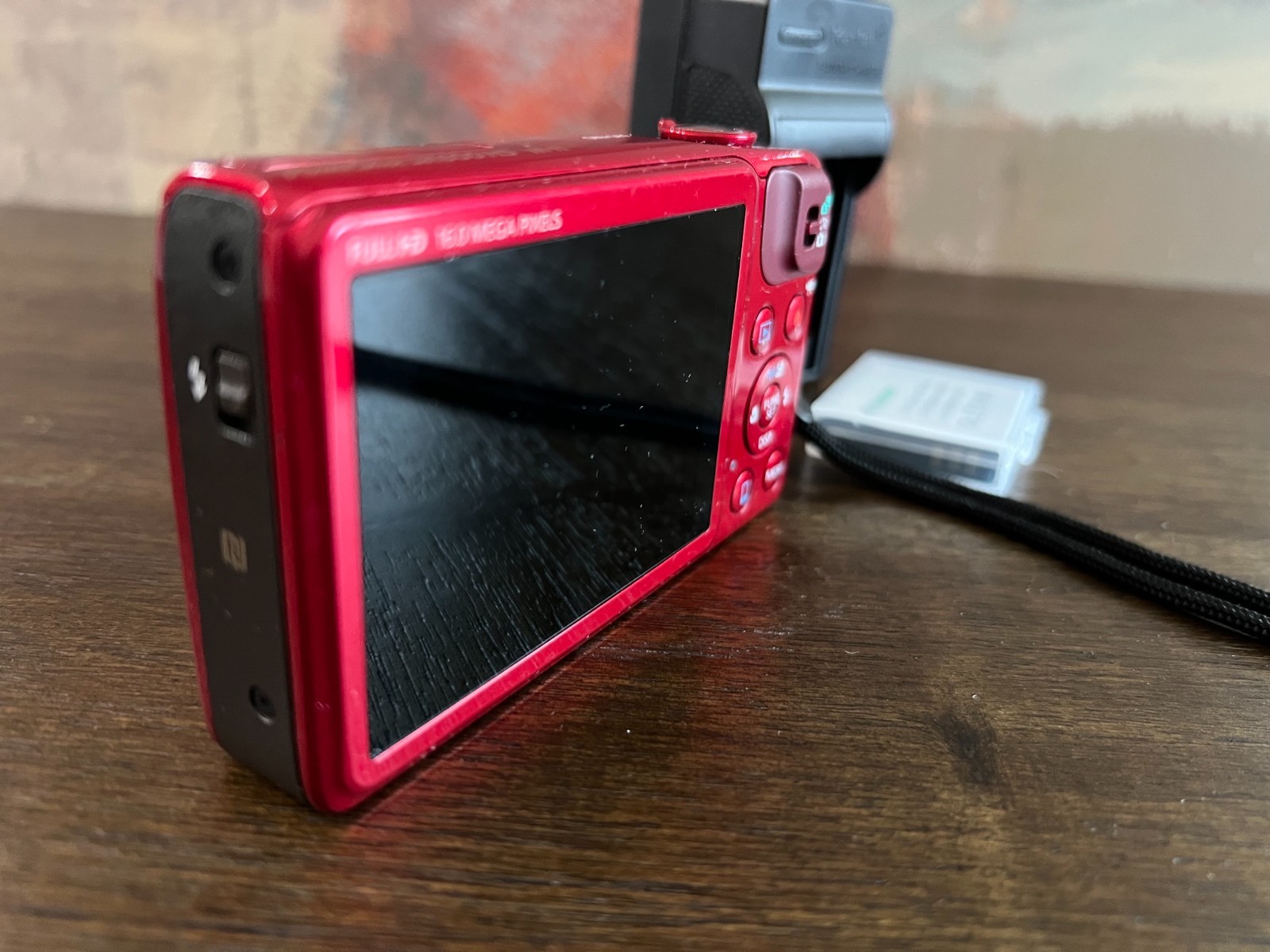 Canon Powershot SX600 HS Red 16.0MP 18x zoom Digital English Camera W/ Charger