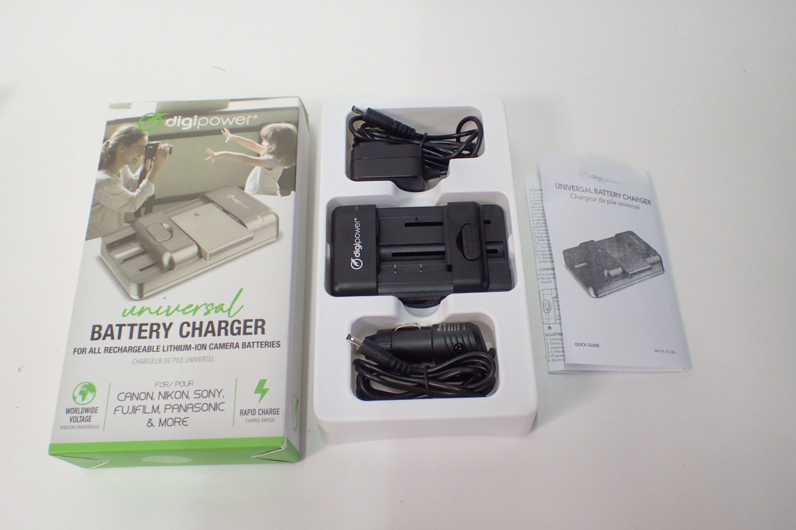 Digipower Universal Battery Charger Black TC-200 for Lithium-Ion Camera Battery