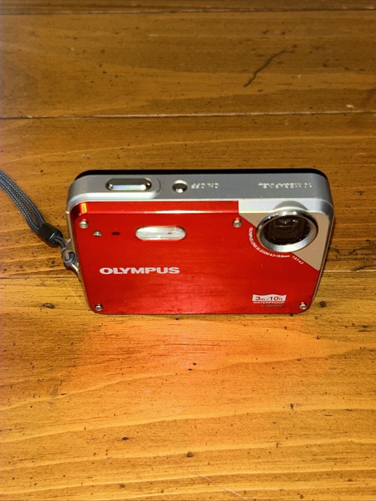 Olympus X-Series X-560WP 10.0MP Digital Camera – Red TESTED WORKS