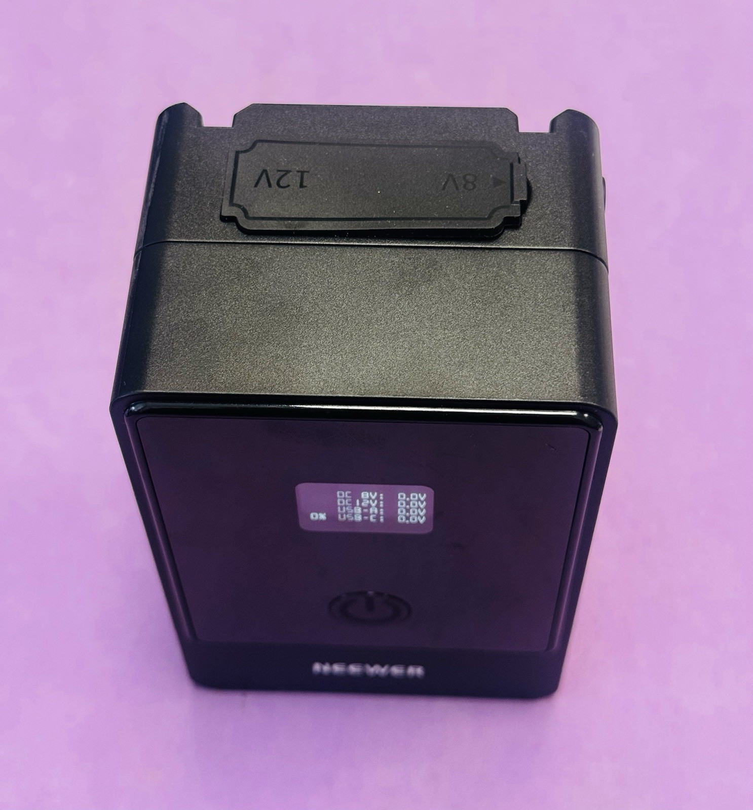 Neewer V Mount Battery PS099E – 14.54V 6800mAH 99Wh