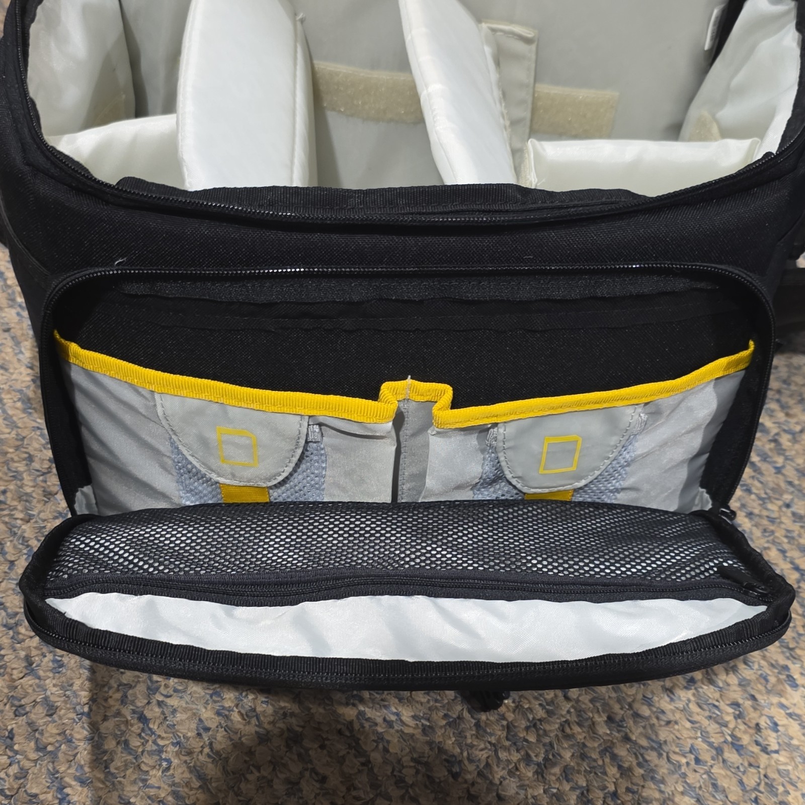 Ruggard Journey 44 Padded Nylon Camera Carry/Shoulder Bag Black w/ Dividers