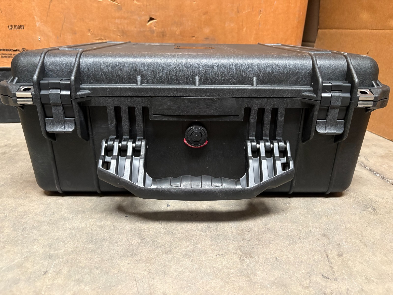 Pelican 1550 Protector Case | 20.66 x 17.2 x 8.4 in | iM2450 Equiv