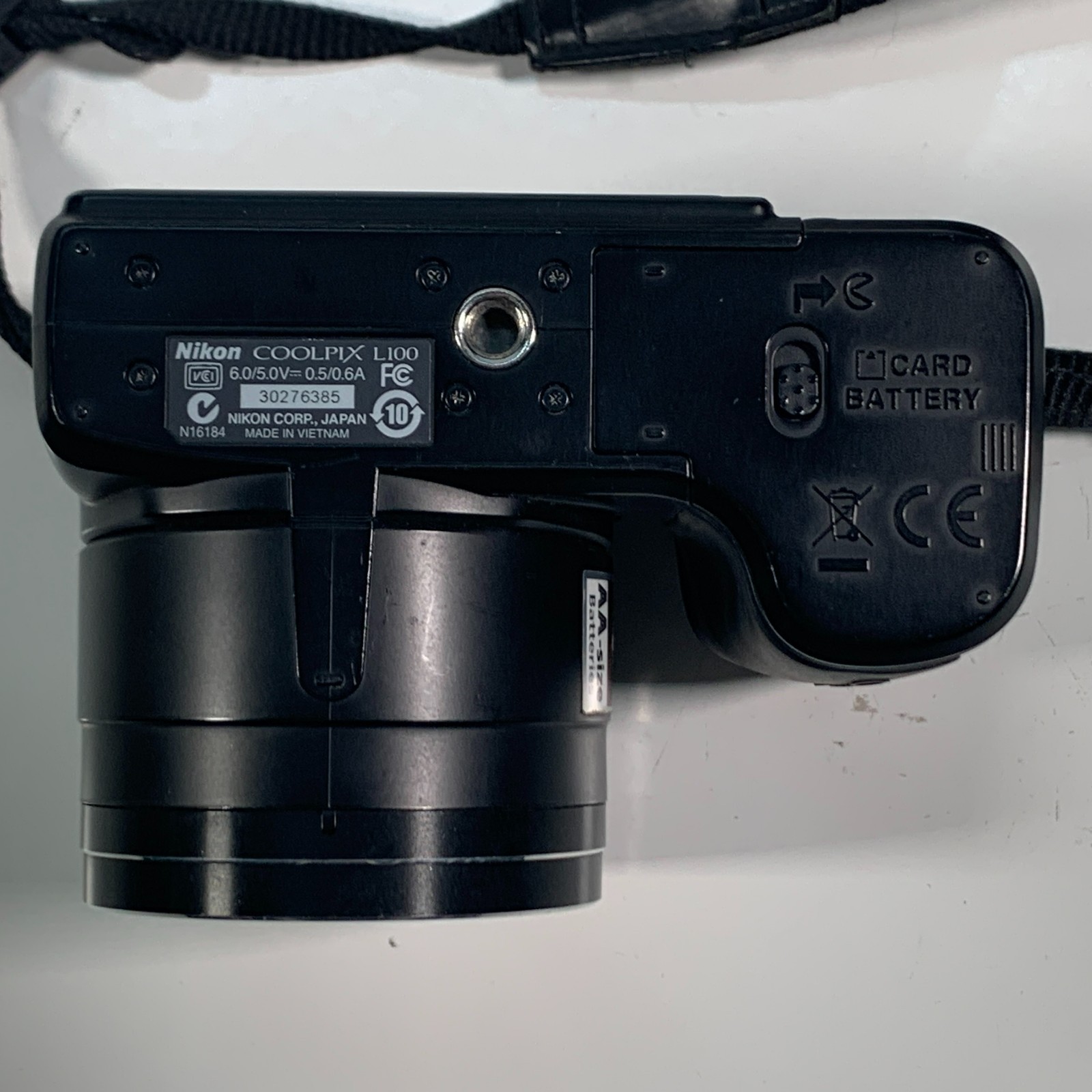 Nikon COOLPIX L100 10.0MP 15x Zoom Digital Battery Operated Camera Used Read
