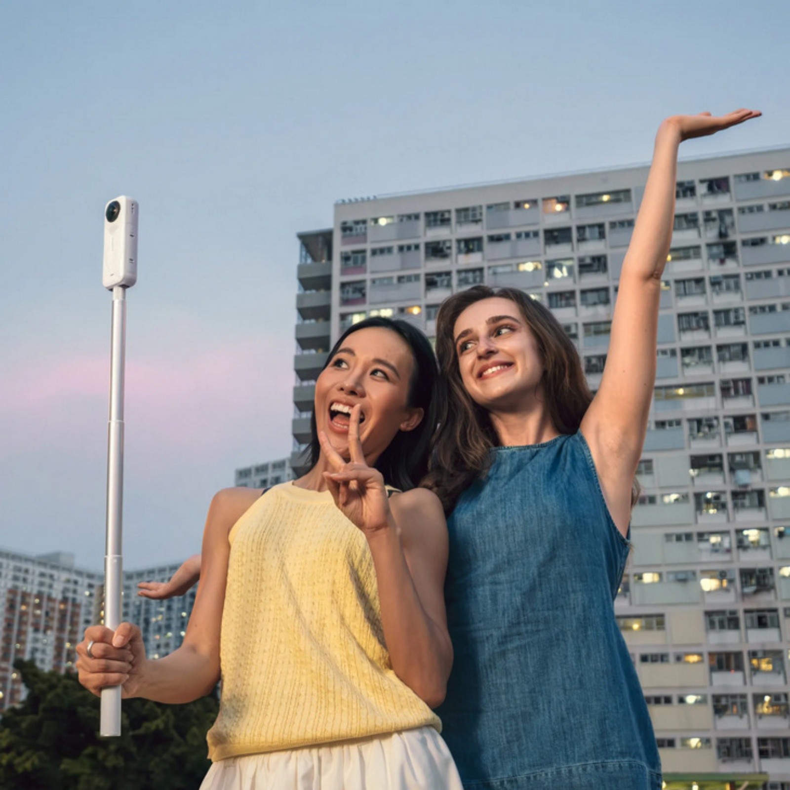 Insta360 114cm Invisible Selfie Stick Aluminum Alloy Extendable Pole
