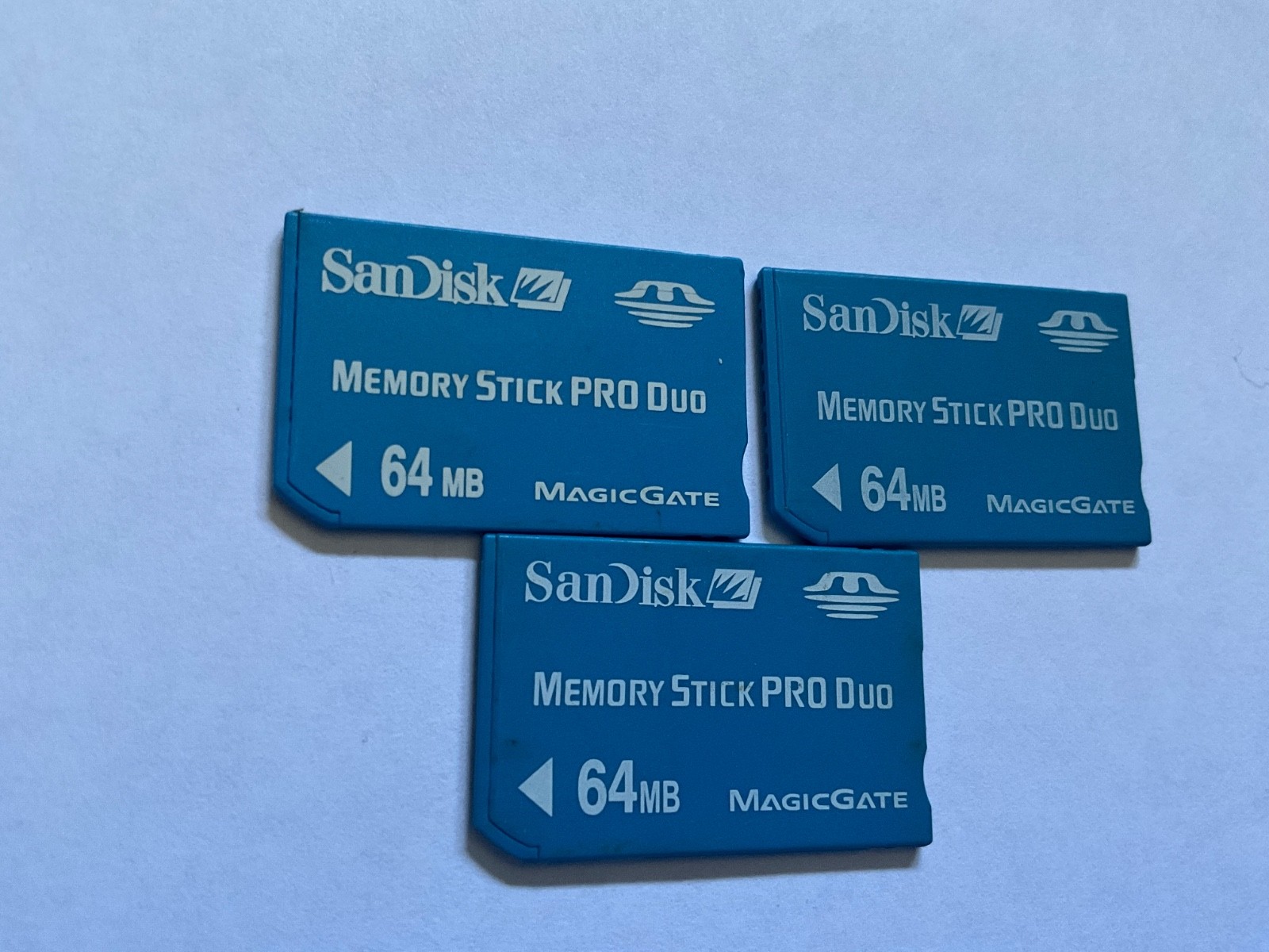 Lot of 3pcs 64MB Sony compatible Memory Stick Pro duo Sony Cameras
