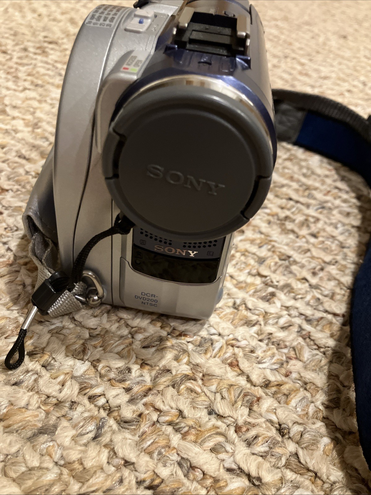 Sony Handycam Standard Definition Tapeless Camcorder DCR-DVD200 / 3 Batteries