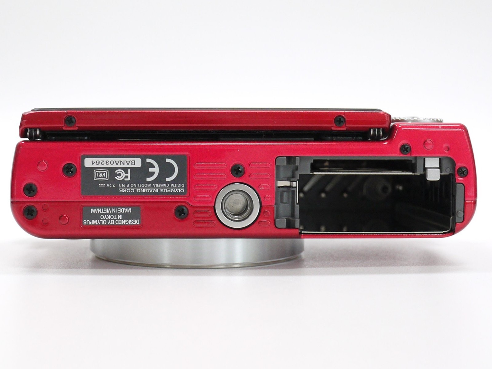 OLYMPUS PEN Lite E-PL3 Mirrorless Digital Camera Body Only – Tested (1796 shots)