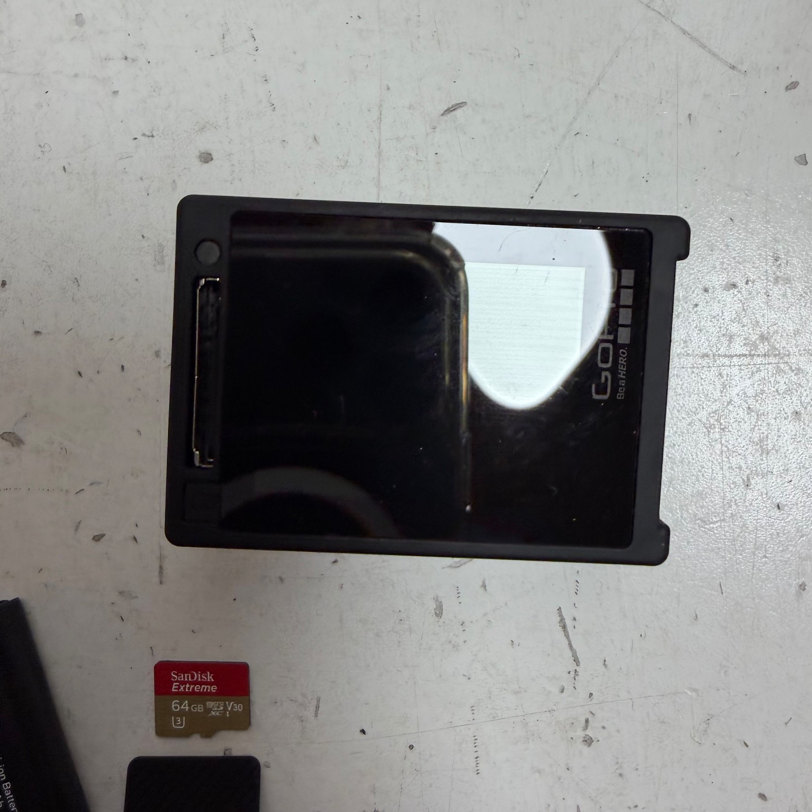 GoPro HERO4 Silver Bluetooth Wi-Fi Touchscreen Waterproof Legacy Action Camera