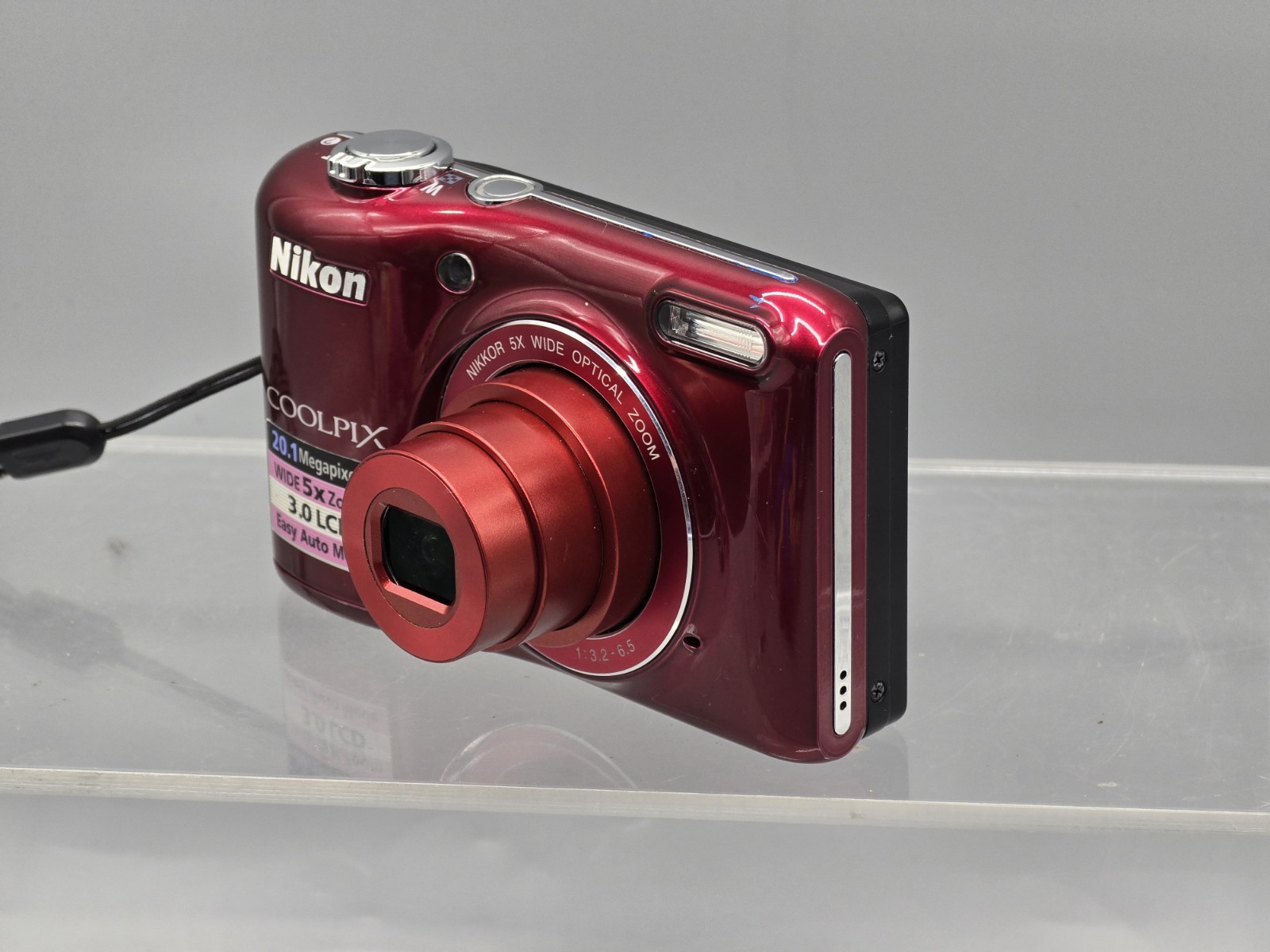 Nikon COOLPIX L28 20.1MP Digital Camera Red Tested And Working