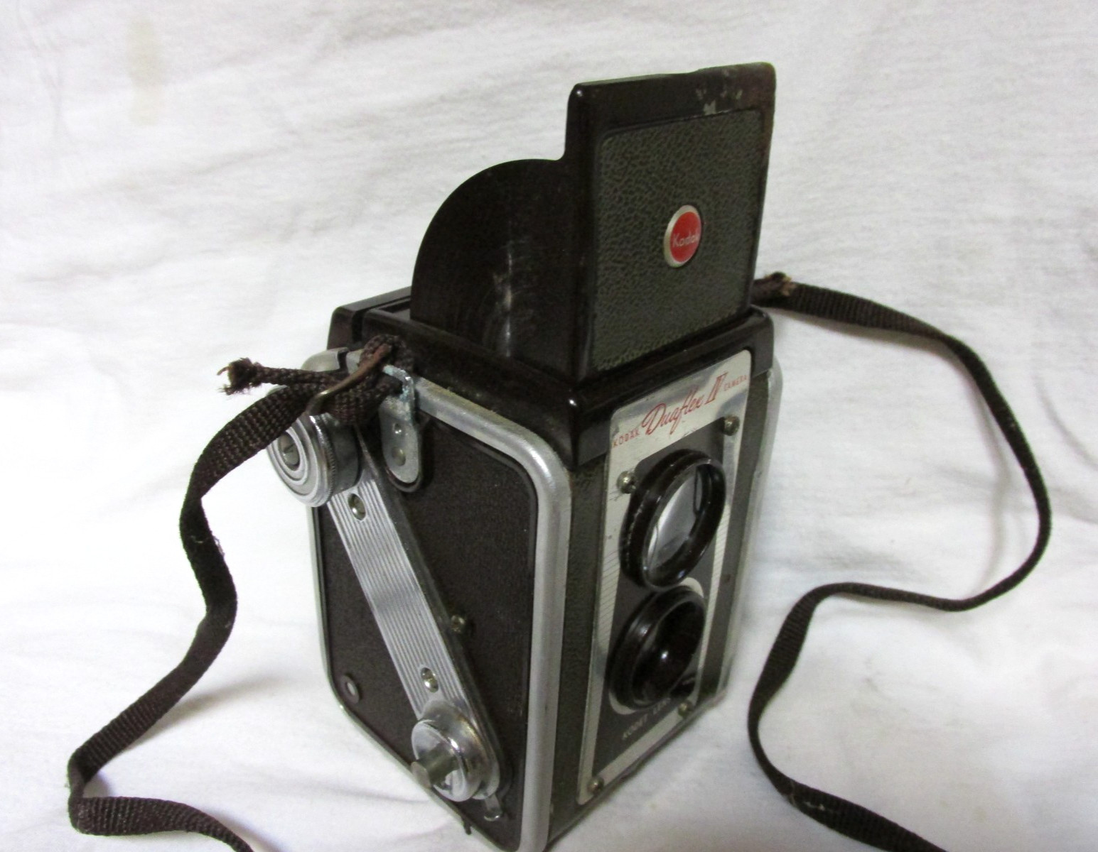 VINTAGE 1950s KODAK DUAFLEX II CAMERA WORKS!!