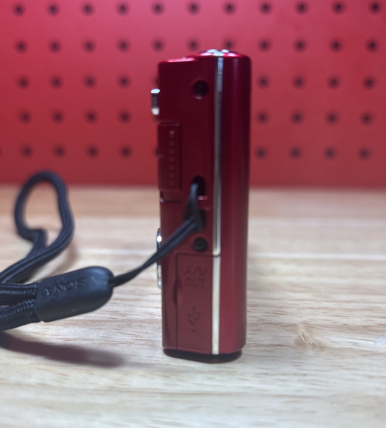 Sony Cyber-shot DSC-W330 14.1MP Digital Camera Red WORKING W/ OG Battery & Charg