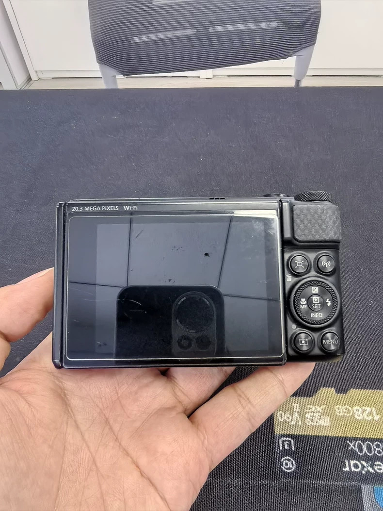 Canon PowerShot SX740 HS Digital Camera 20.3MP 40x Optical Zoom YouTube Mode