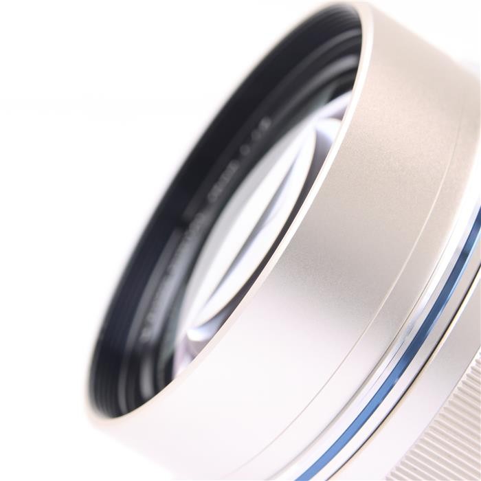 Olympus M.Zuiko Digital ED 75mm F/1.8 Silver -Near Mint- #105