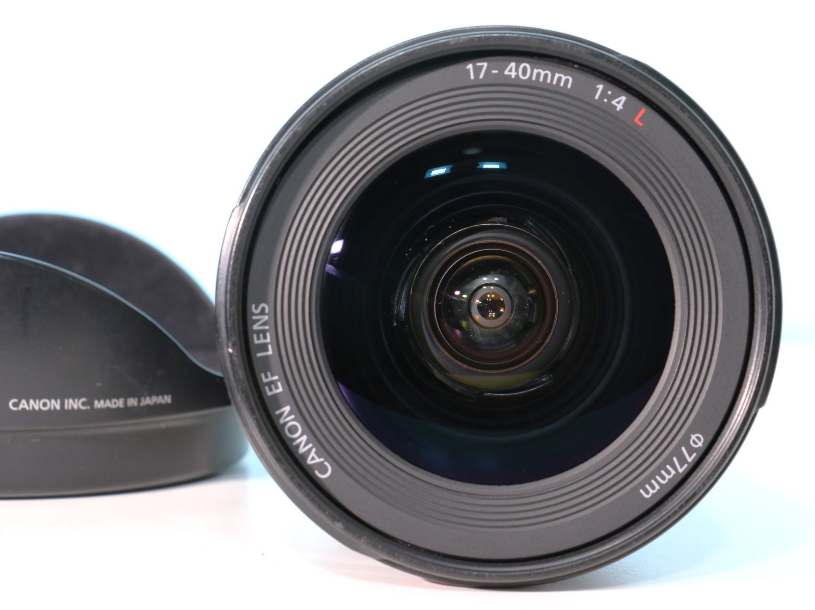 Canon EF 17-40mm f/4L USM Wide Angle Zoom Lens, EF mount with EW-83E lens hood