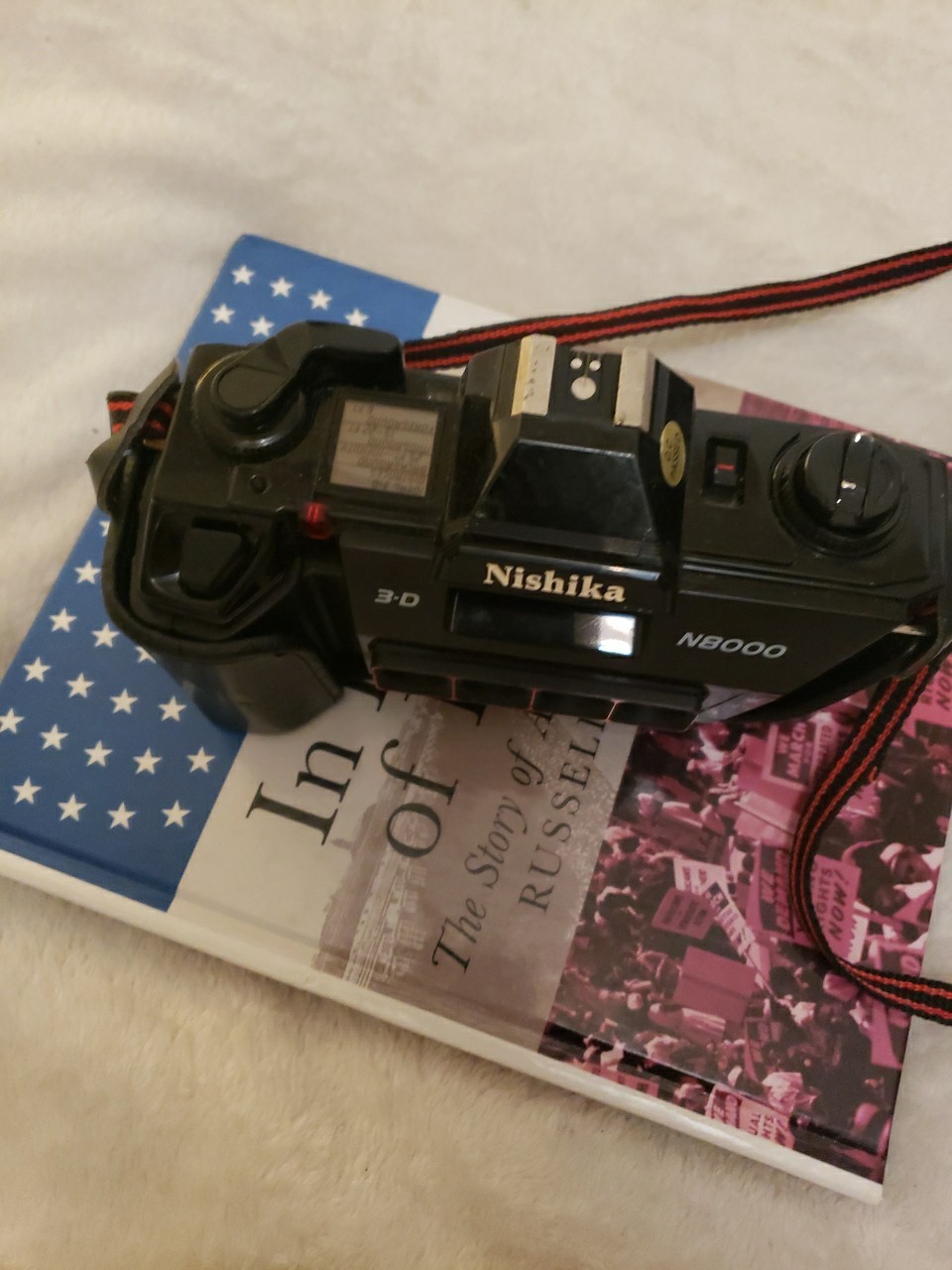 Nishika N8000 35mm Quadrascopic Stereo 3D Lenticular Camera