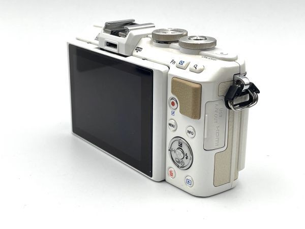 OLYMPUS PEN lite E-PL7 Body White