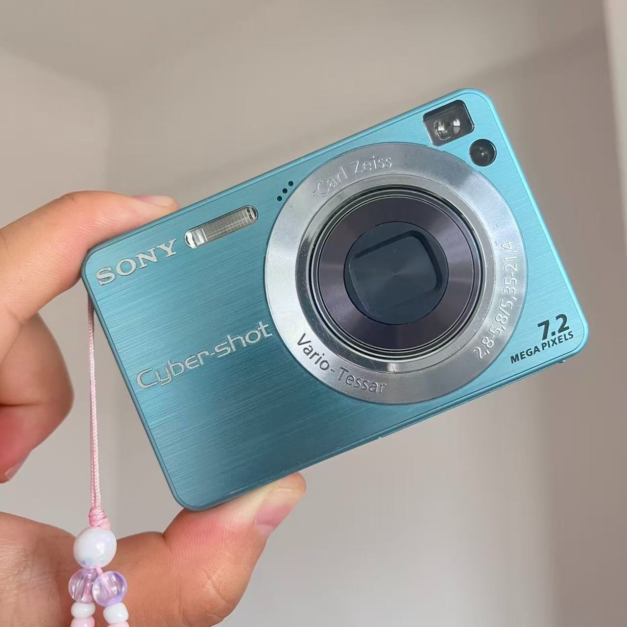 Blue Sony Cyber-shot DSC-W120 7.2MP 4x Optical Zoom Digital Camera English Set