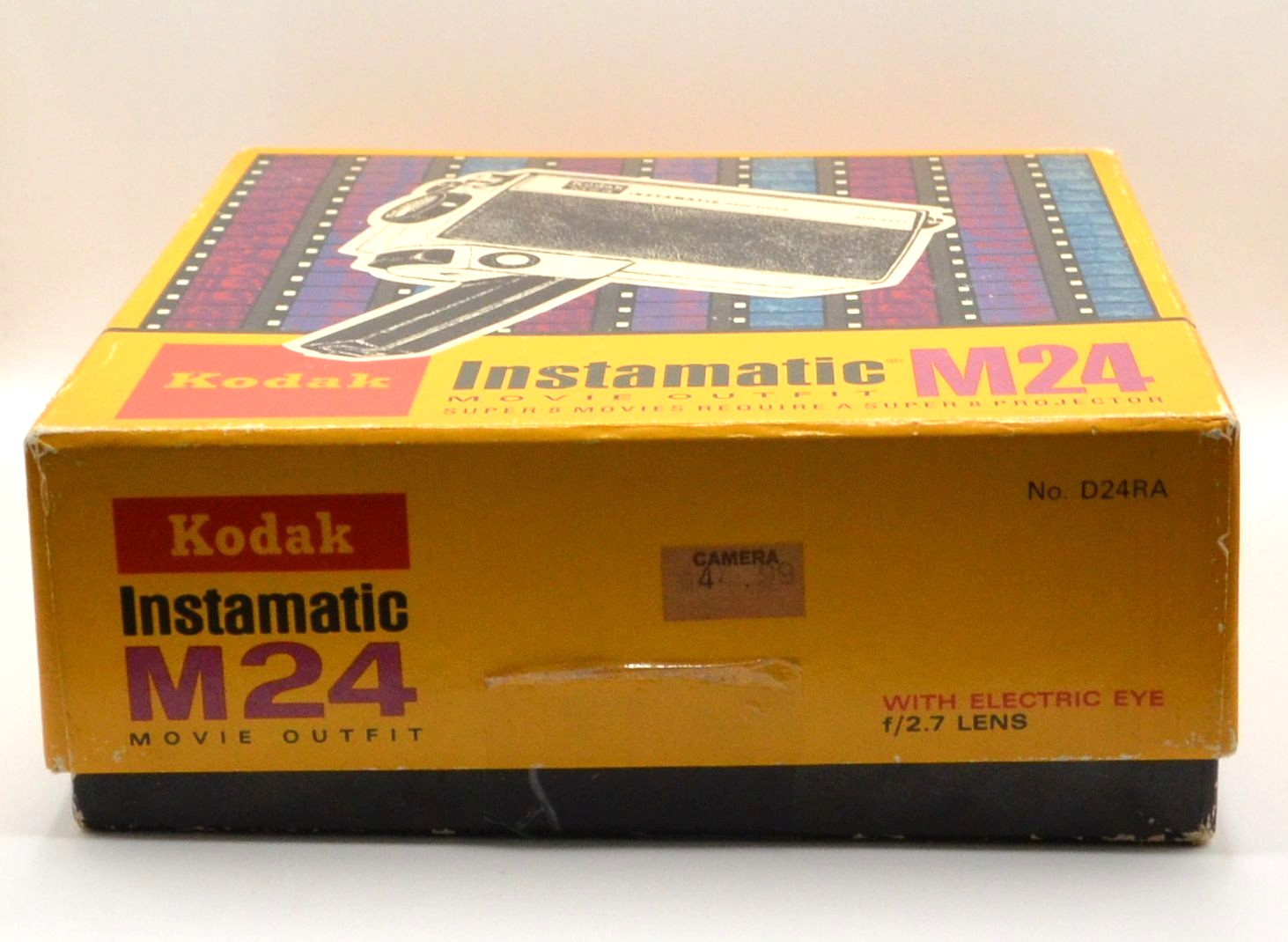 Kodak Instamatic M24 Super 8 Movie Camera Electric Eye f/2.7 in Original Box