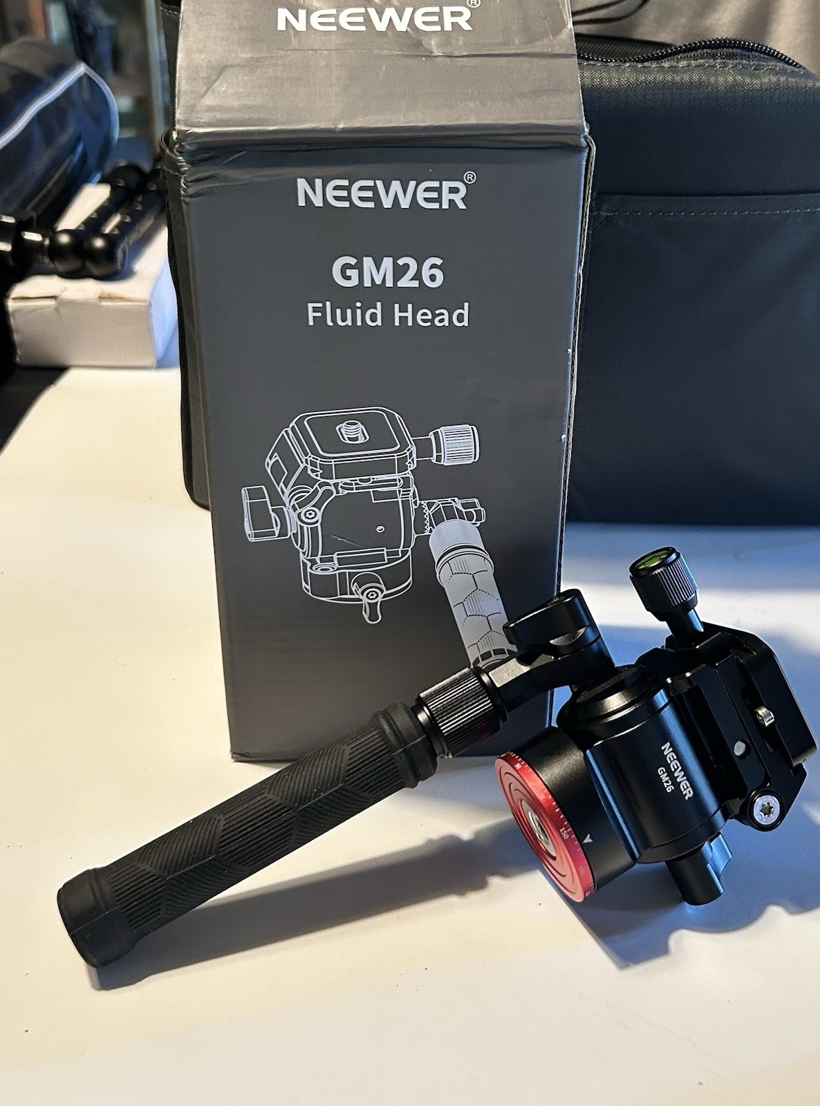 Flashpoint XPLOR 100 Pro TTL R2 Battery-Powered Monolight Bundle Lots of Extras
