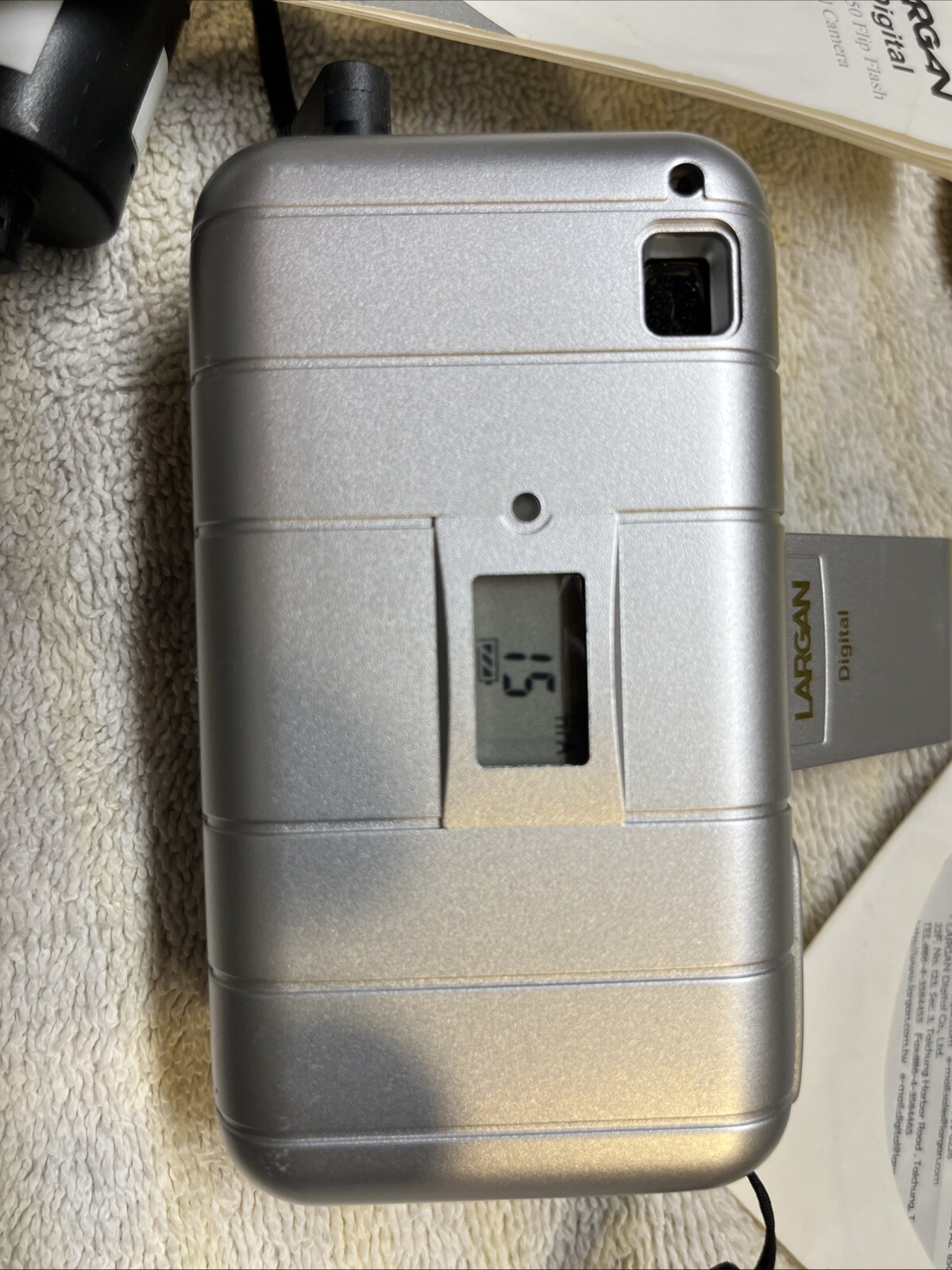 Largan Group Lmini 350 0.4MP Digital Camera – Silver