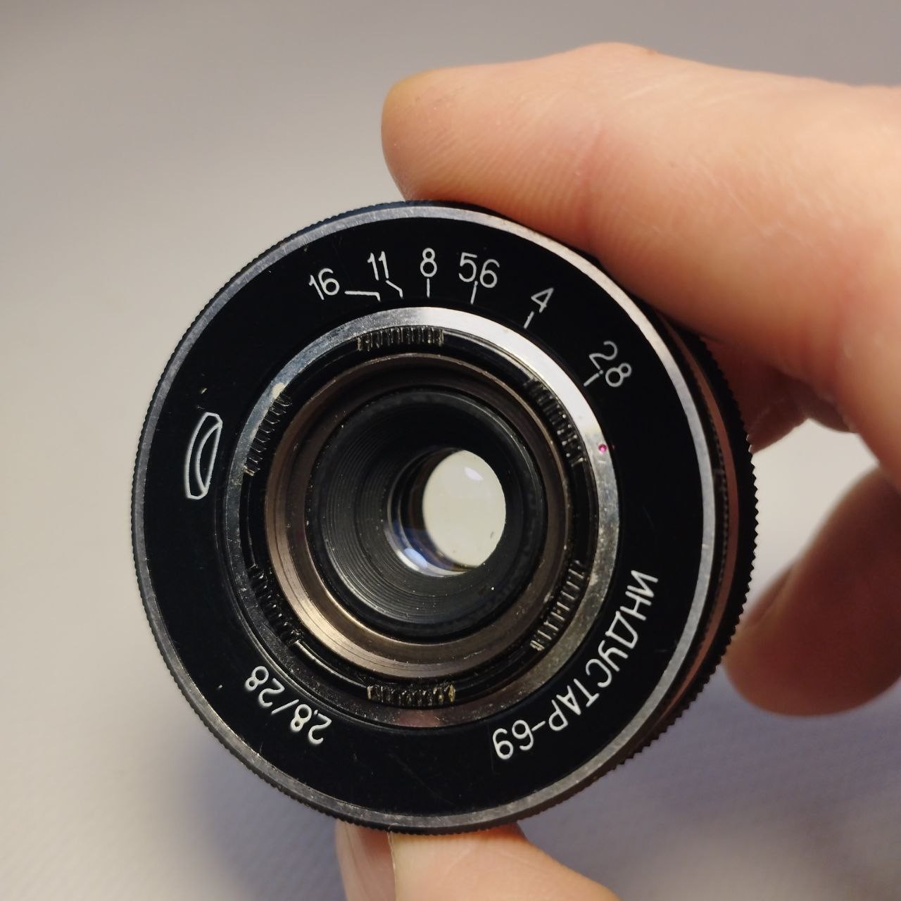 Industar-69 28mm f/2.8 USSR Lens M39 LTM Pancake Vintage Sharp Mirrorless camera