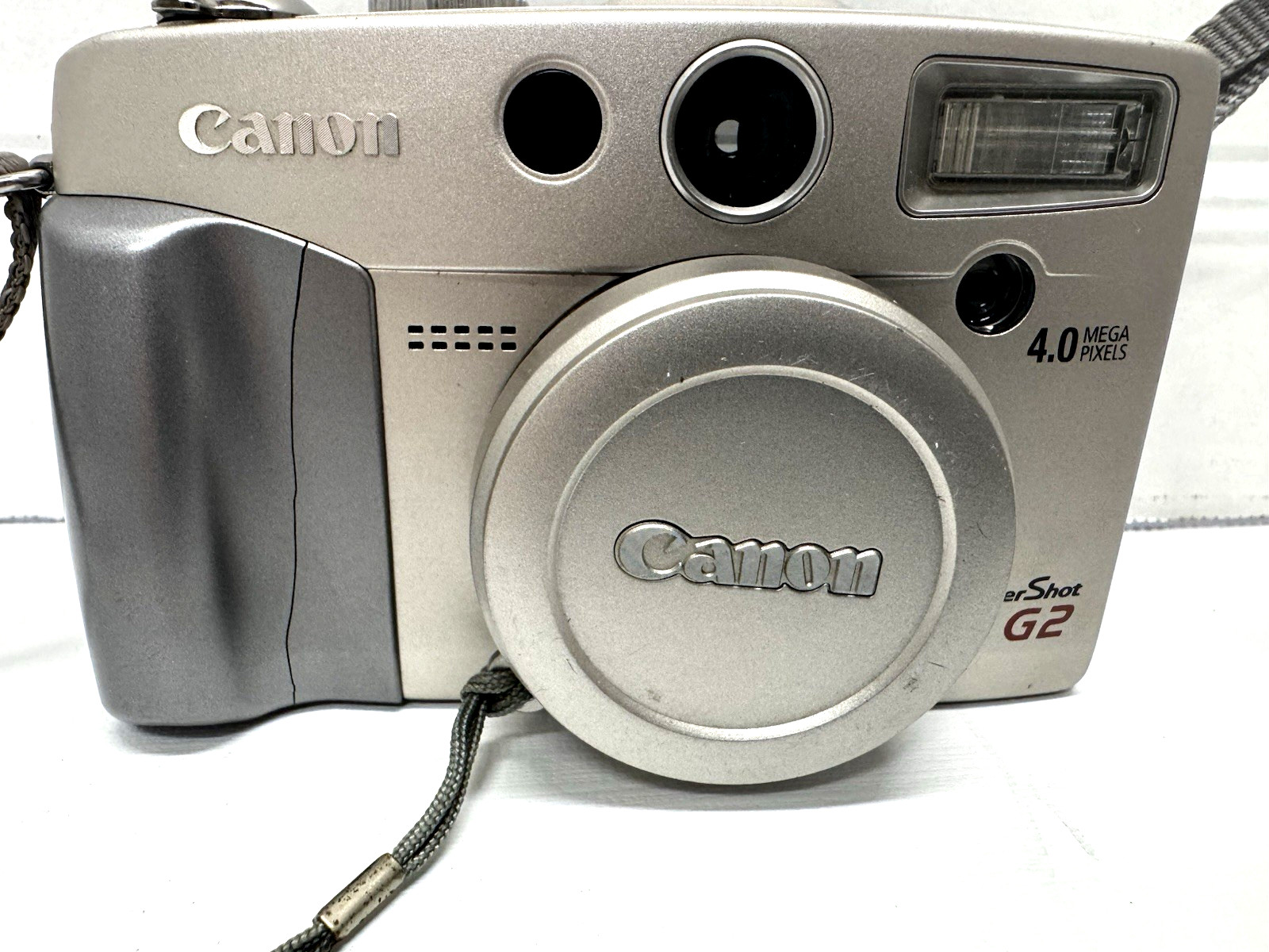 Canon Powershot G2 4.0MP Digital Camera Camcorder W/ AV Cable And Charger