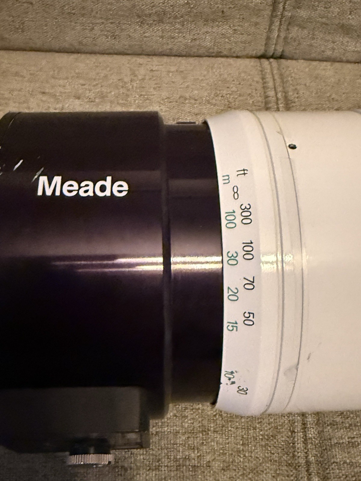 Meade 1000mm F/11 Mirror Spotting Scope With Case And Accessories