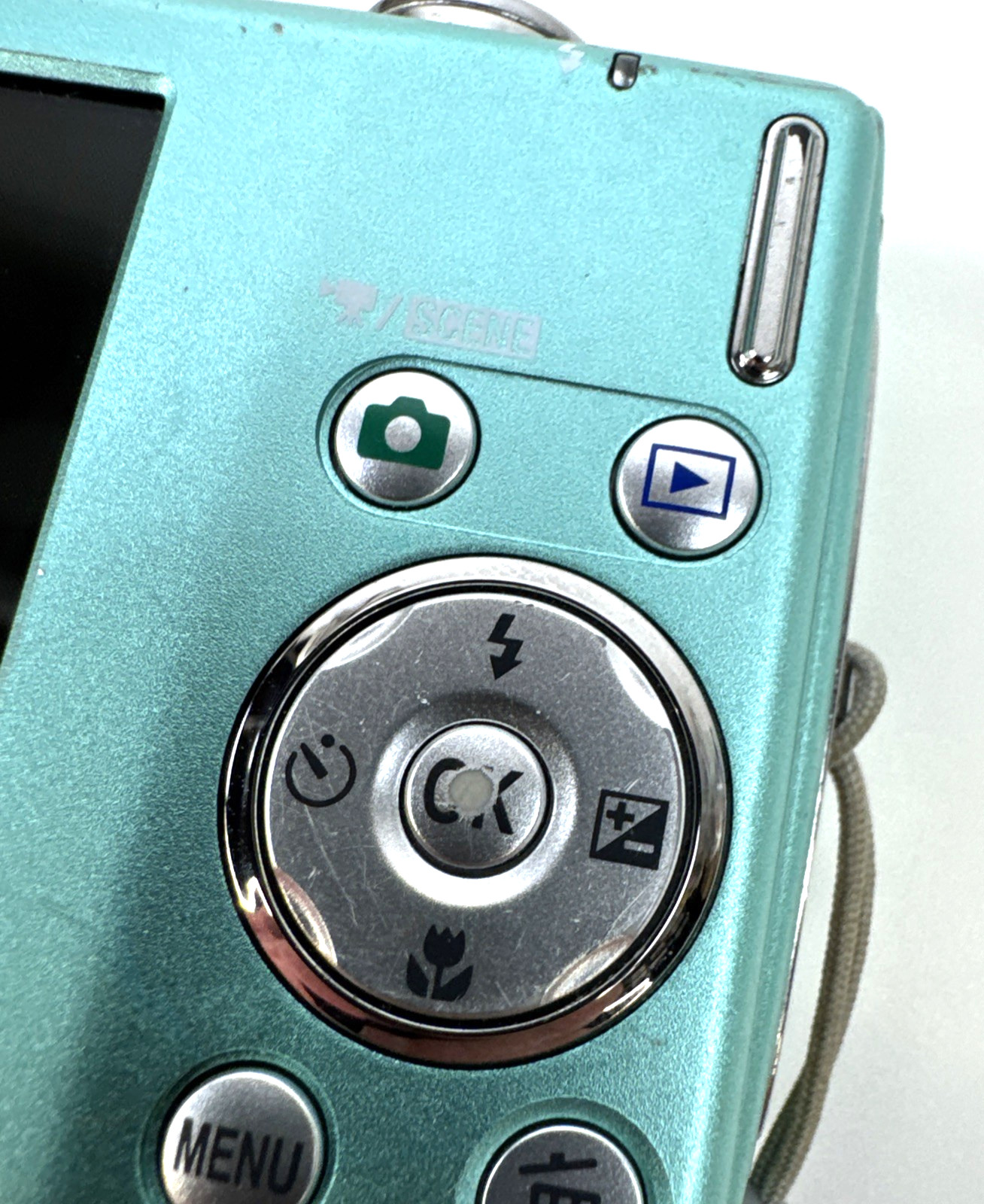 Nikon Coolpix S220 10.0MP Digital Camera Broken Lens Error Parts/Repair