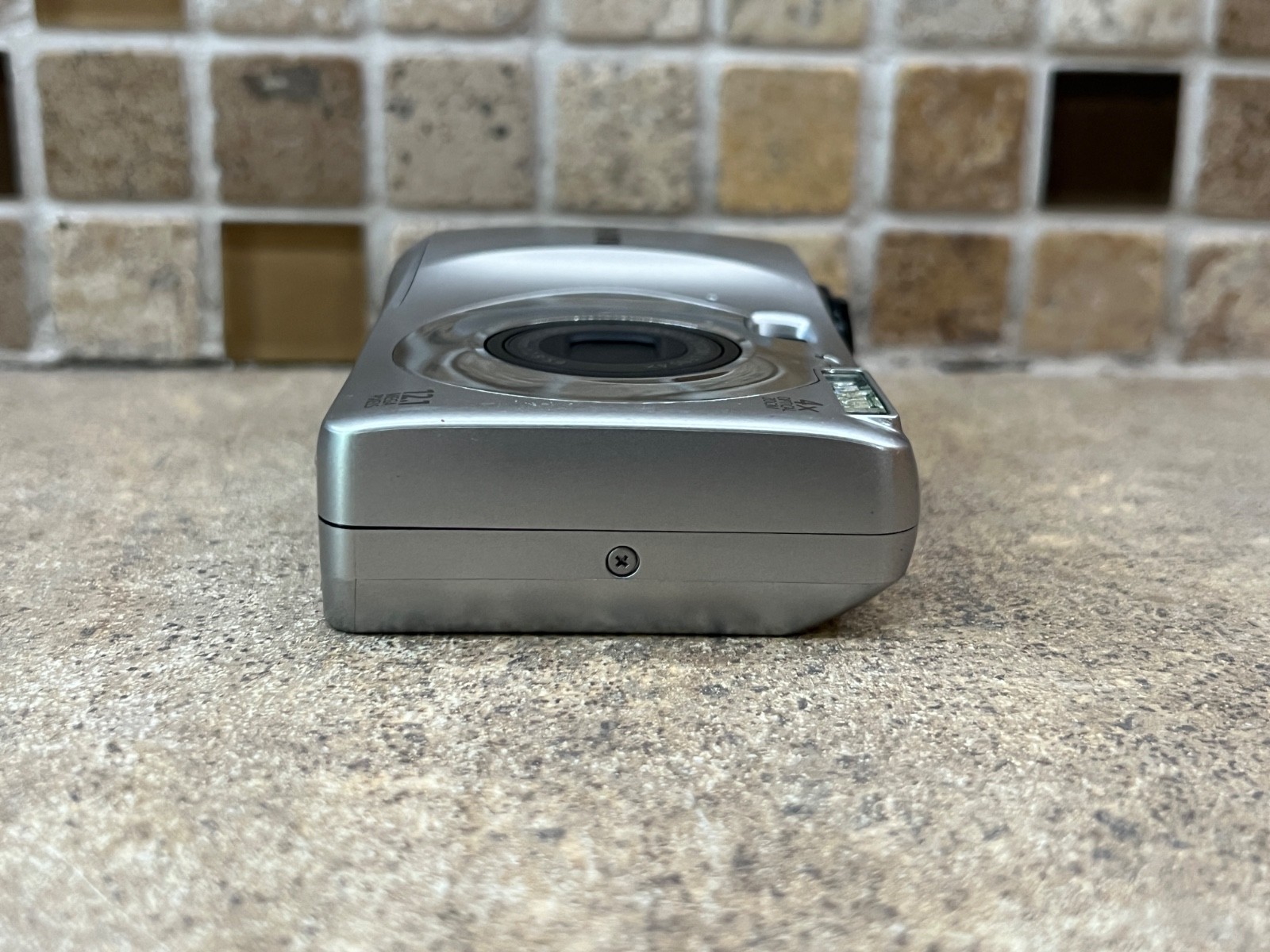 Canon PowerShot A1200 HD 12.1MP 4x Zoom Silver Digital Camera
