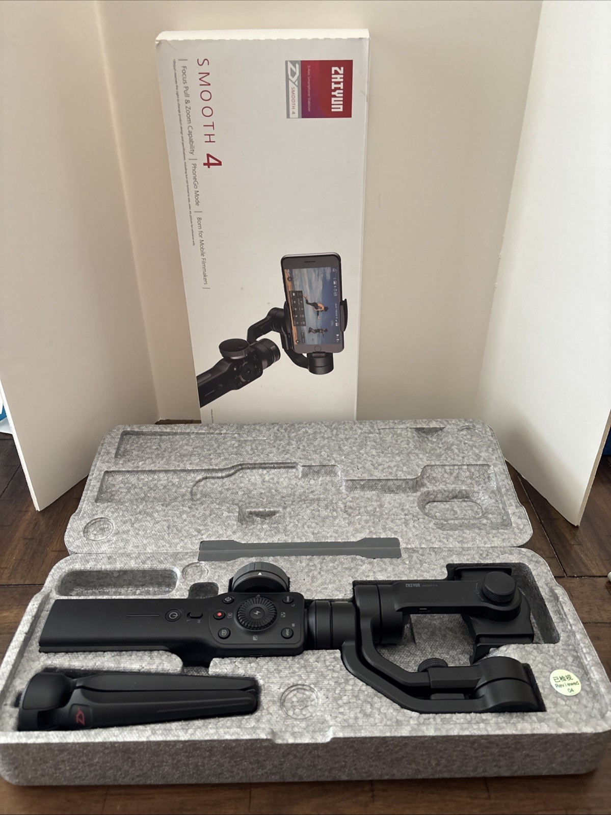 Zhiyun Smooth 4 Gimbal Stabilizer for Smartphone iPhone Android Cell Phone Black