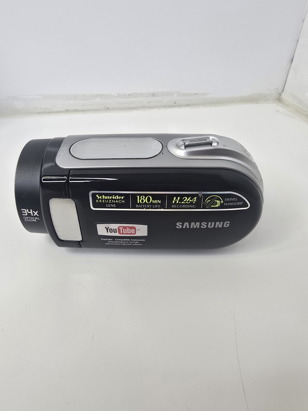 Samsung VP-MX20 Handheld High Definition Camcorder Boxed + 32gb Sd Card