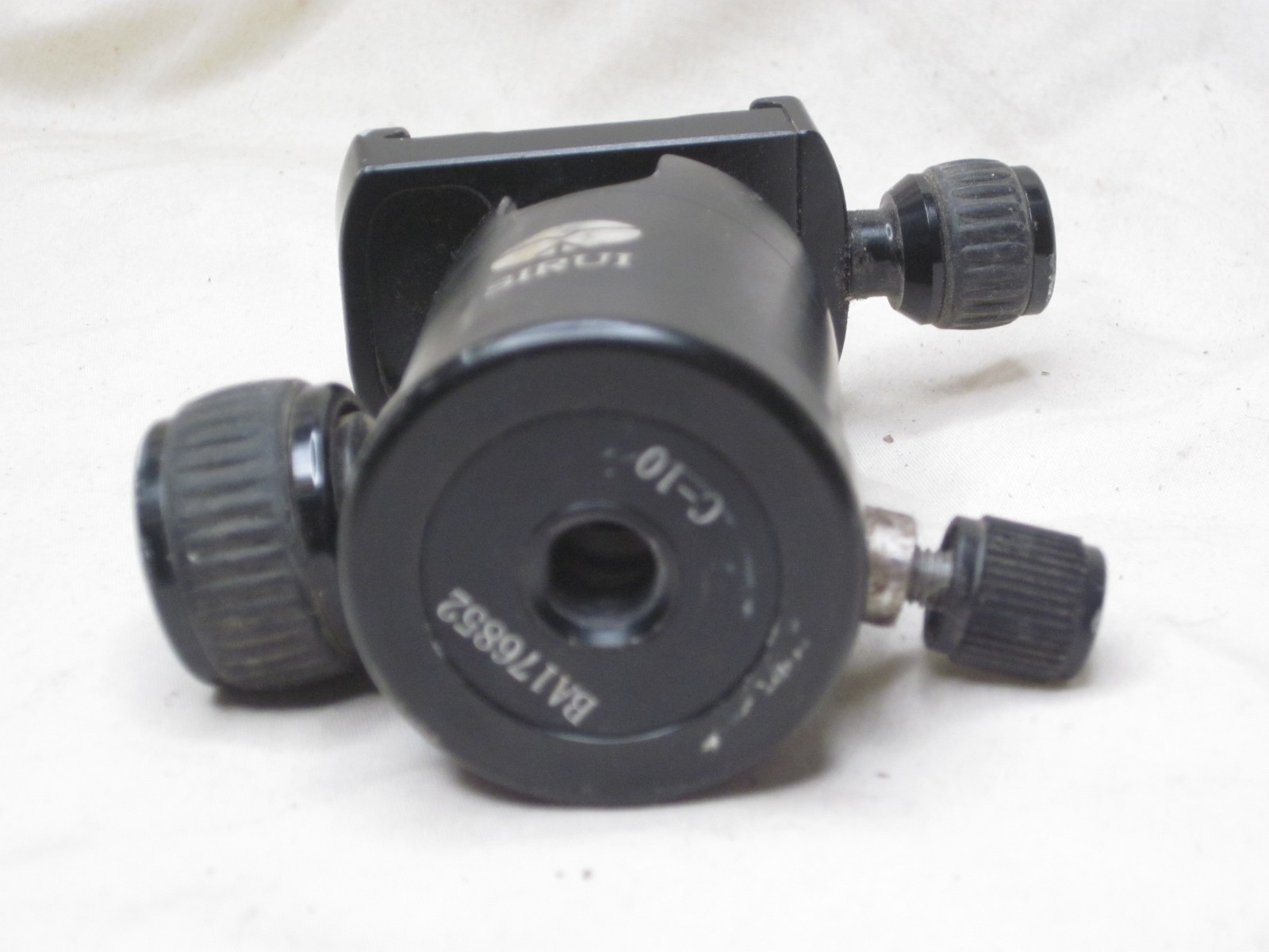 SIRUI C-10 BA176852 ball head mount swivel adapter single part only