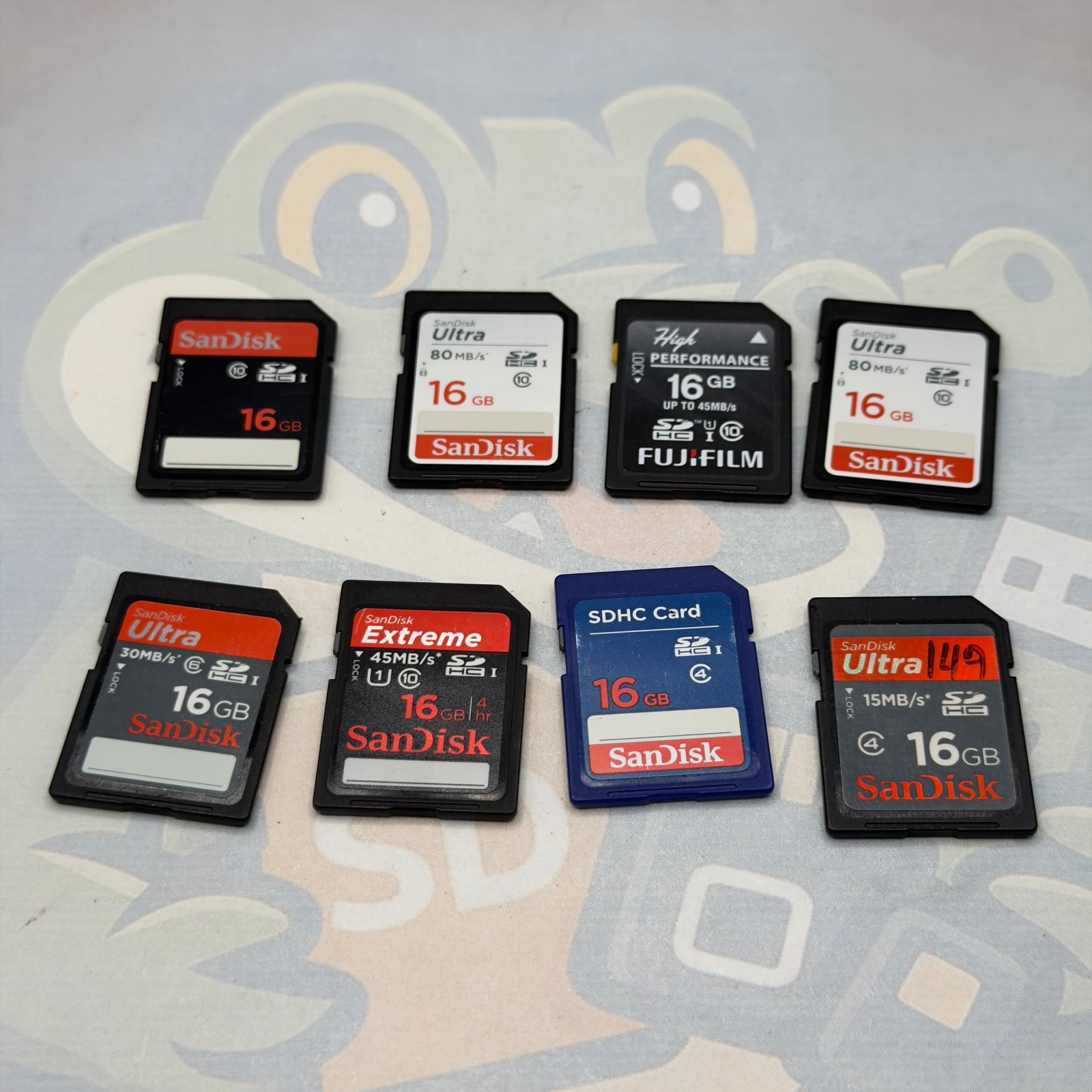LOT of 8 – 16GB – SD Cards – Various Brands – Untested – GC726
