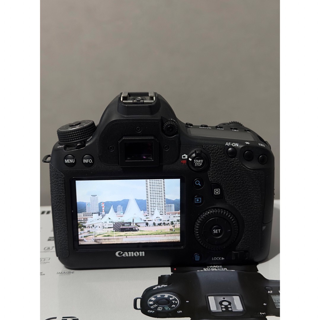 Canon EOS 6D Digital SLR Camera Body (WG) w/Battery,Charger,Strap,USB cable, Box