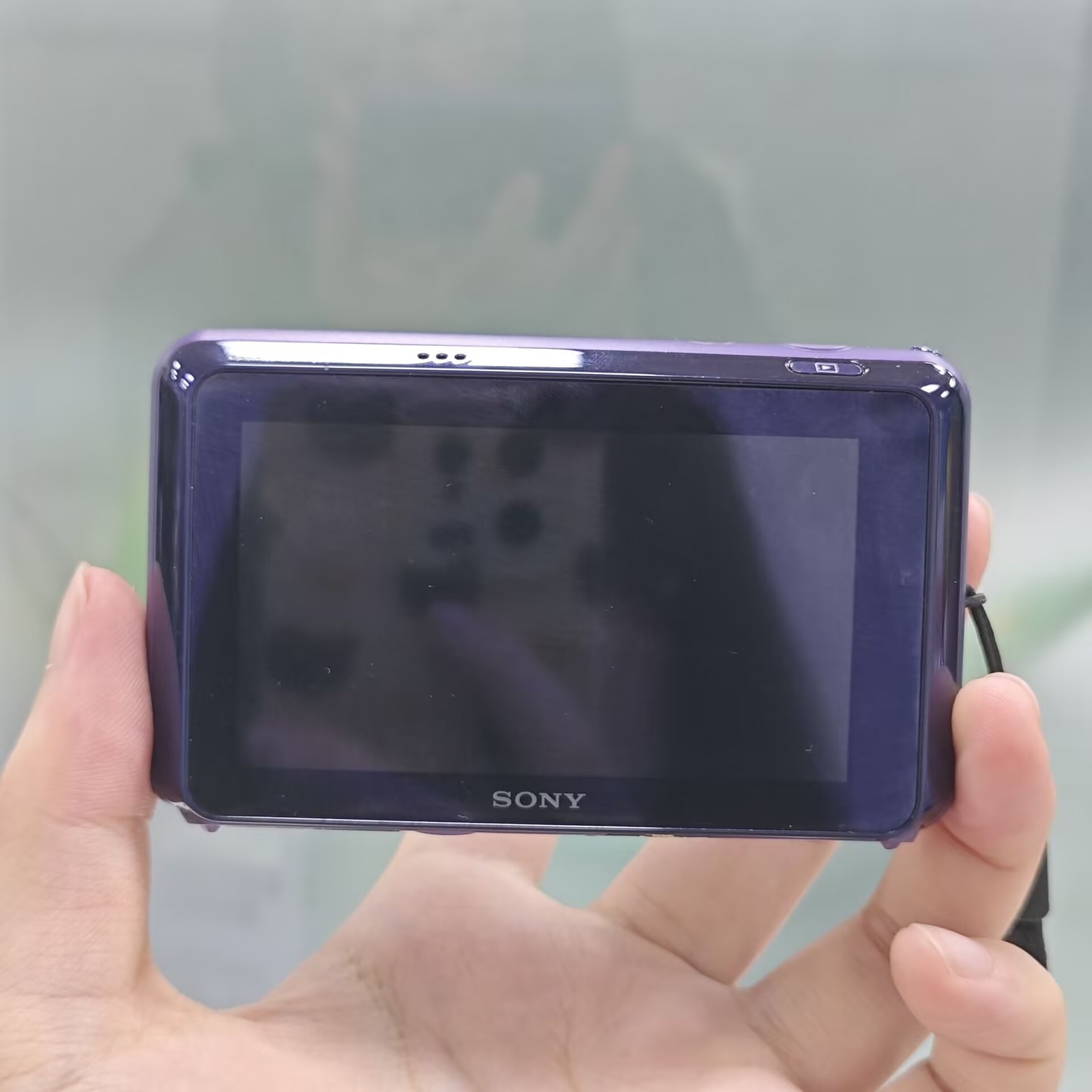 SONY Cyber Shot DSC-T99 14.1MP CCD Vintage Digital Camera 4x Zoom With Charger