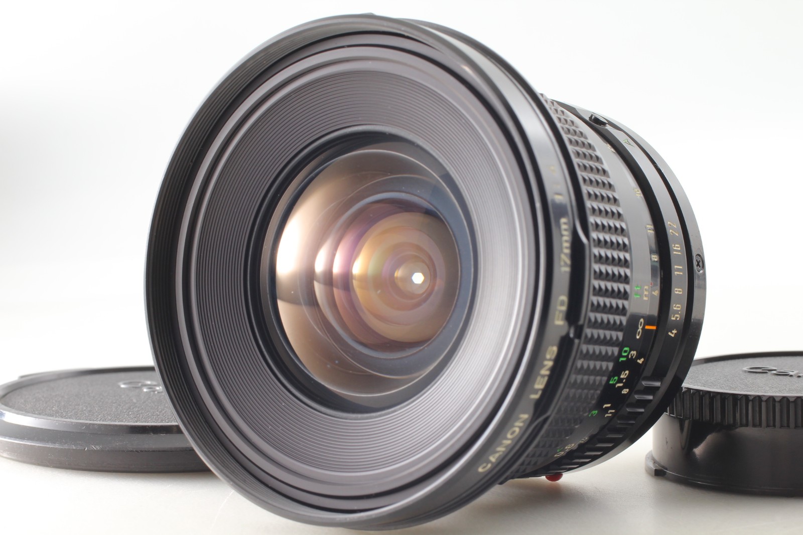 【N MINT】 Canon New FD NFD 17mm f/4 MF Wide Angle Lens for Film Camera From JAPAN