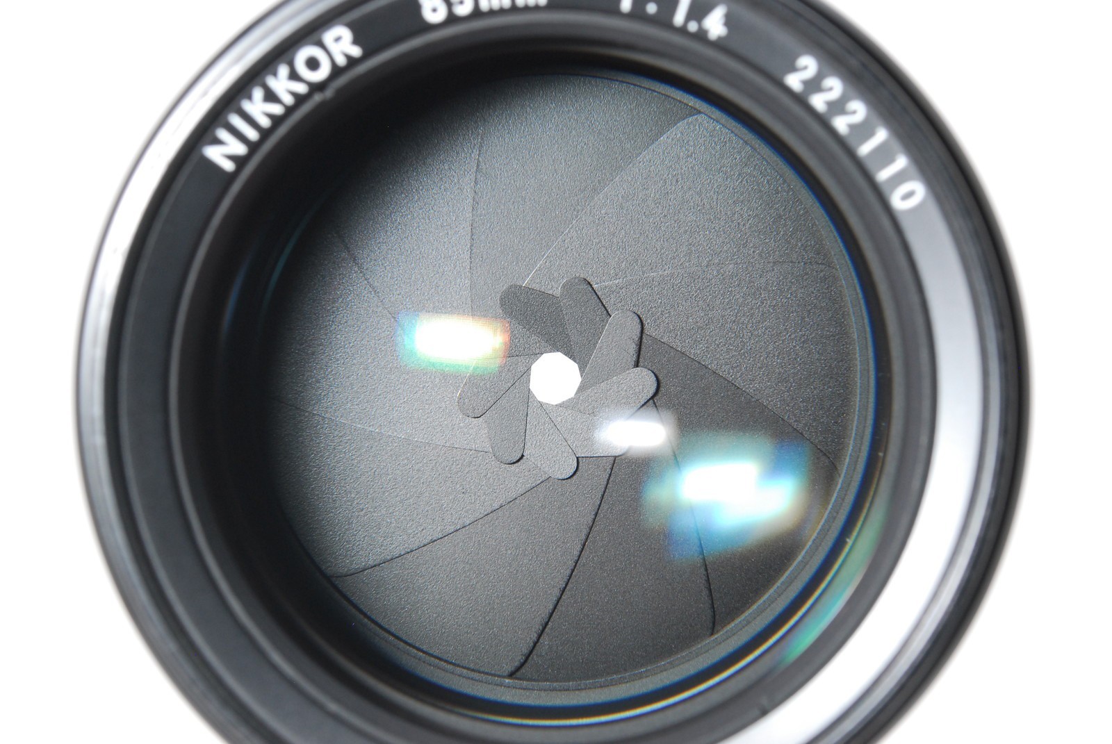 [Near MINT] Nikon Ai-S Nikkor 85mm F1.4 AIS Classic MF Portrait Prime Lens JAPAN