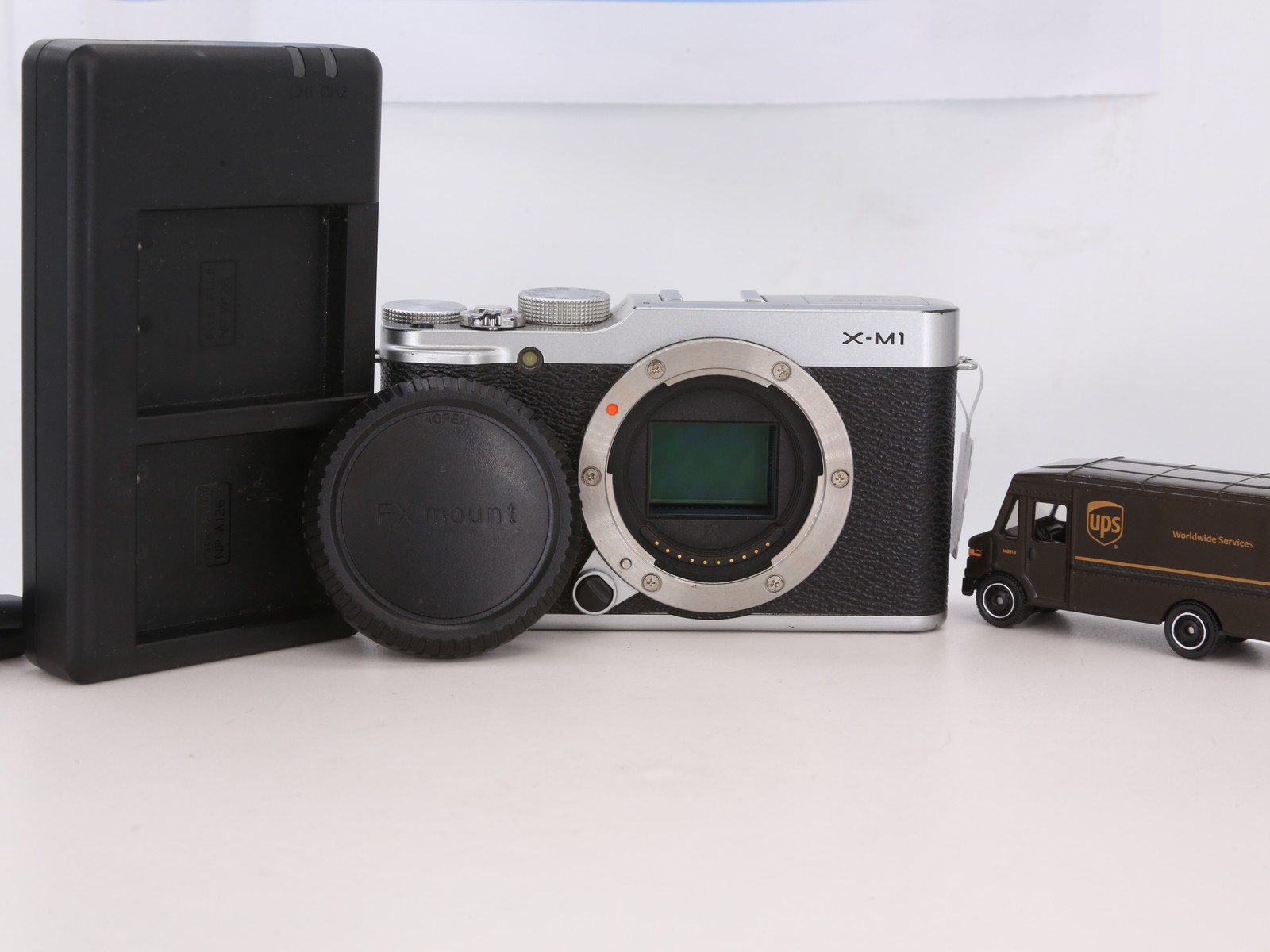 [Good, Fast Shipping] Fujifilm X-M1 Camera