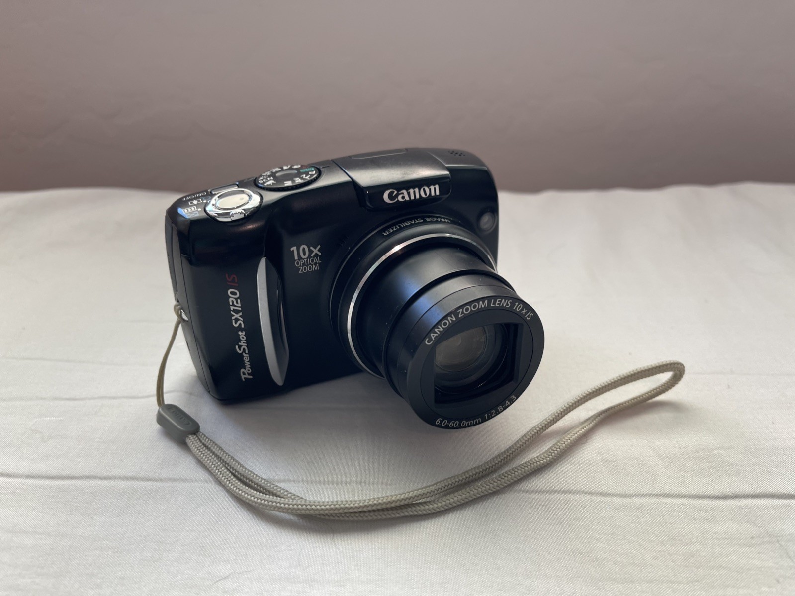 Canon PowerShot SX120 IS 10.0MP Digital Camera – Travel Bundle with Case