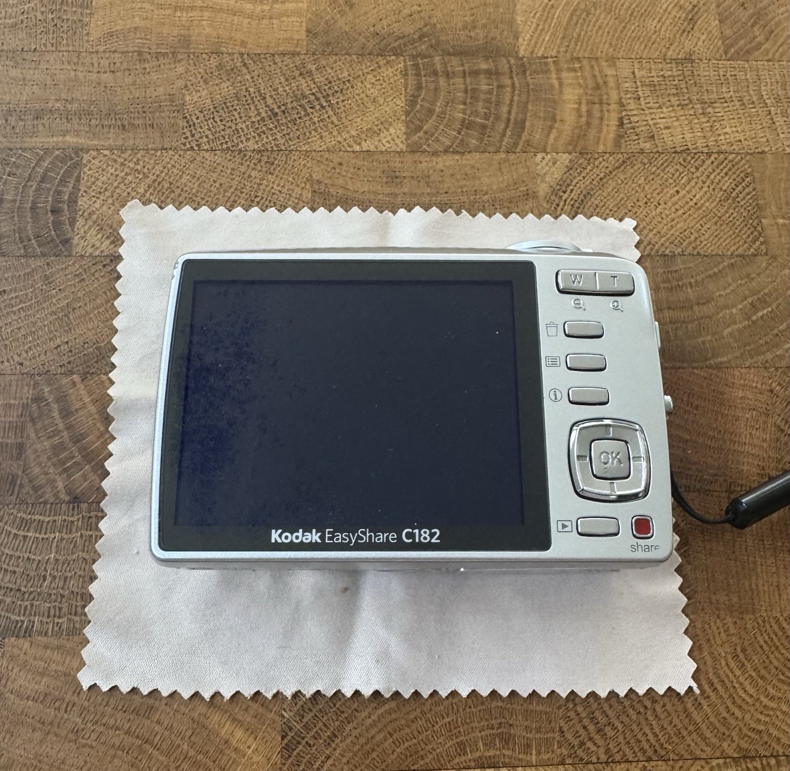 Kodak EasyShare C182 12.4MP Digital Camera – Silver