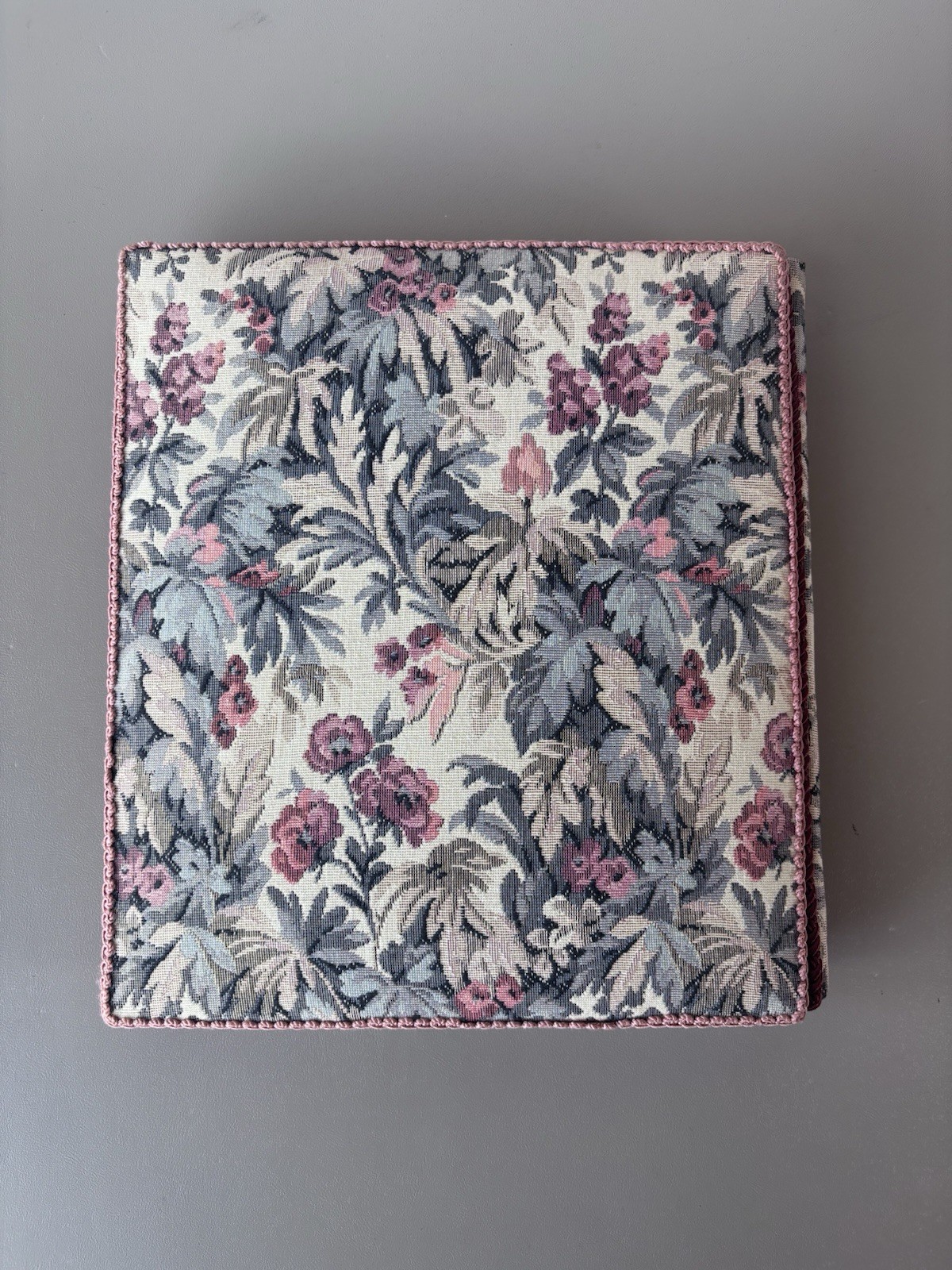10″ x 12″ Floral Tapestry Album Photos Documents Keepsake 20 8.5″ x 11″ Pages