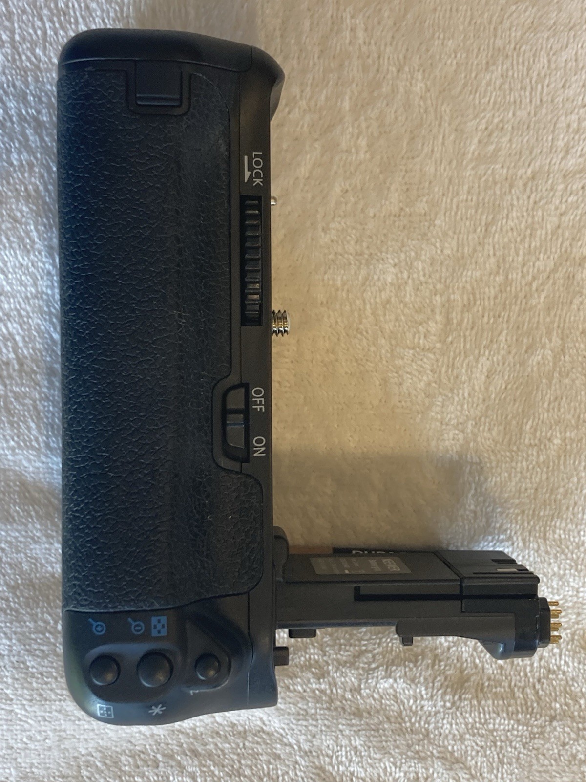 Neewer Brand For Canon BG-E14 Battery Grip for EOS 70D 80D 90D