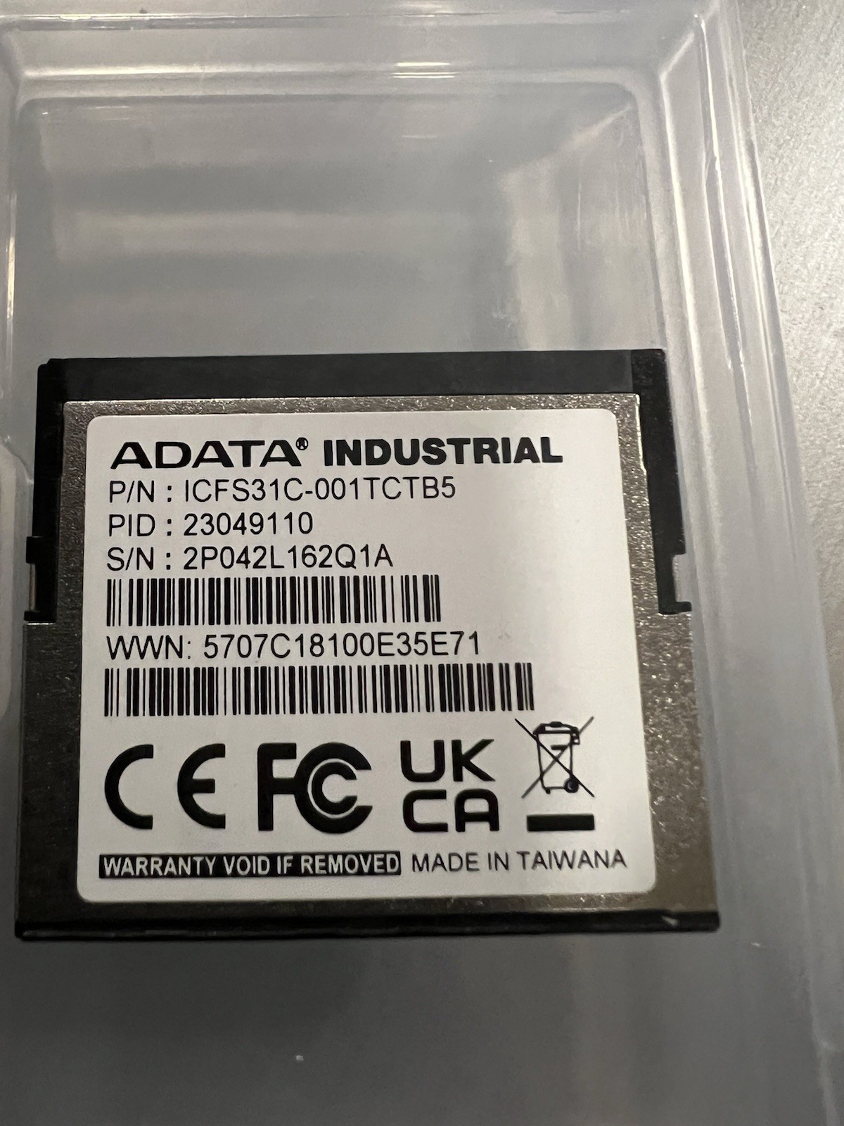 1TB Data CFAST 2.0 Card And Reader
