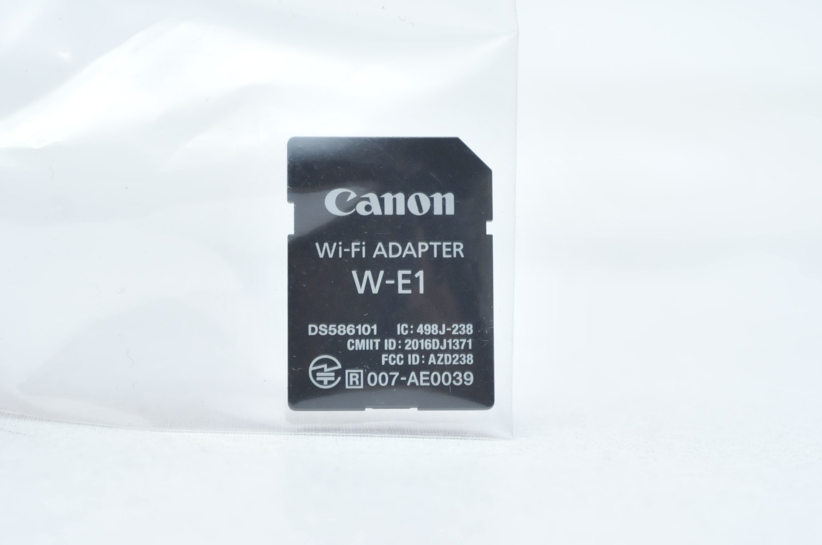 Canon Wi-Fi Adapter W-E1 (1716C001) For 5DS, 5DSR, 7D Mark II WIFI Card SD