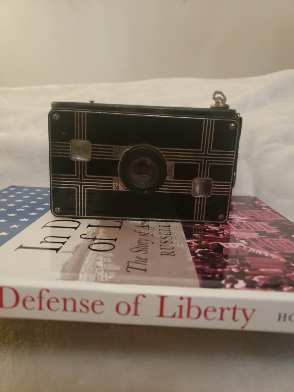 Eastman Kodak Jiffy Six-16 Camera