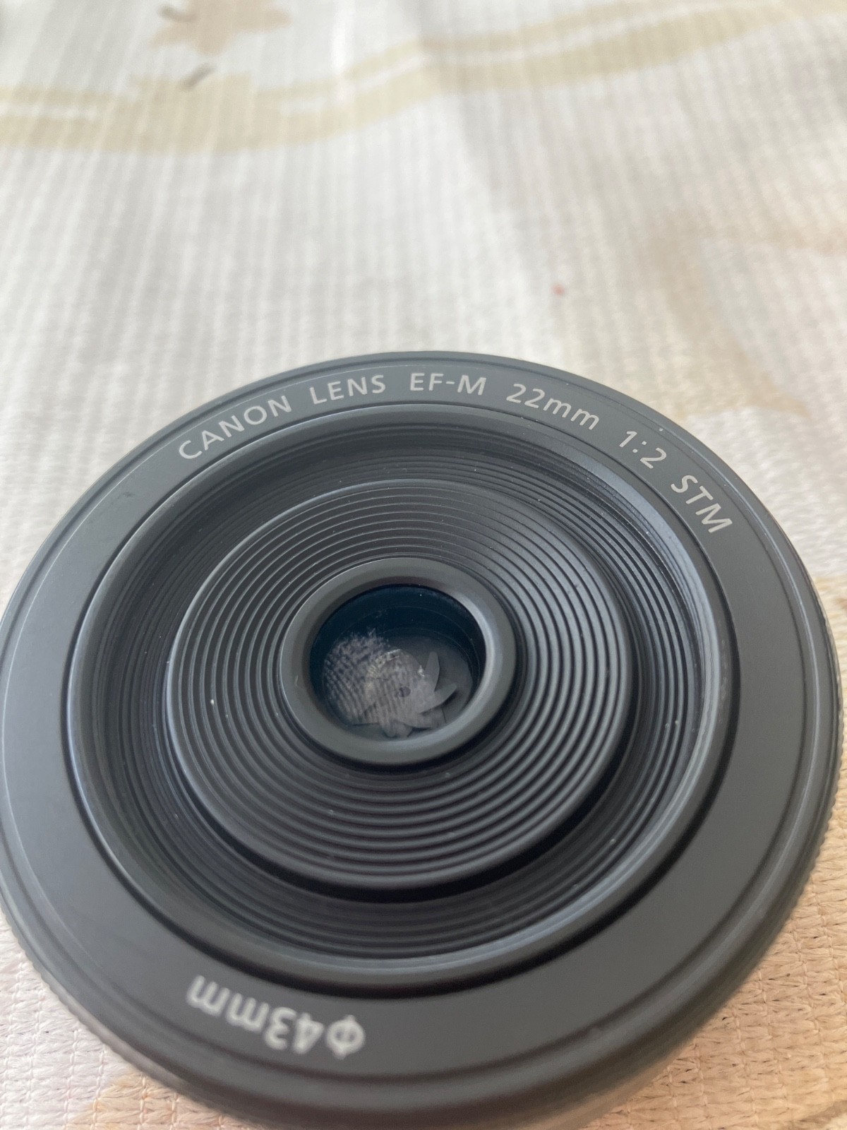 Canon EF-M 22mm f/2.0 EOS M STM Lens – 1 Year Warranty, Perfectly Working